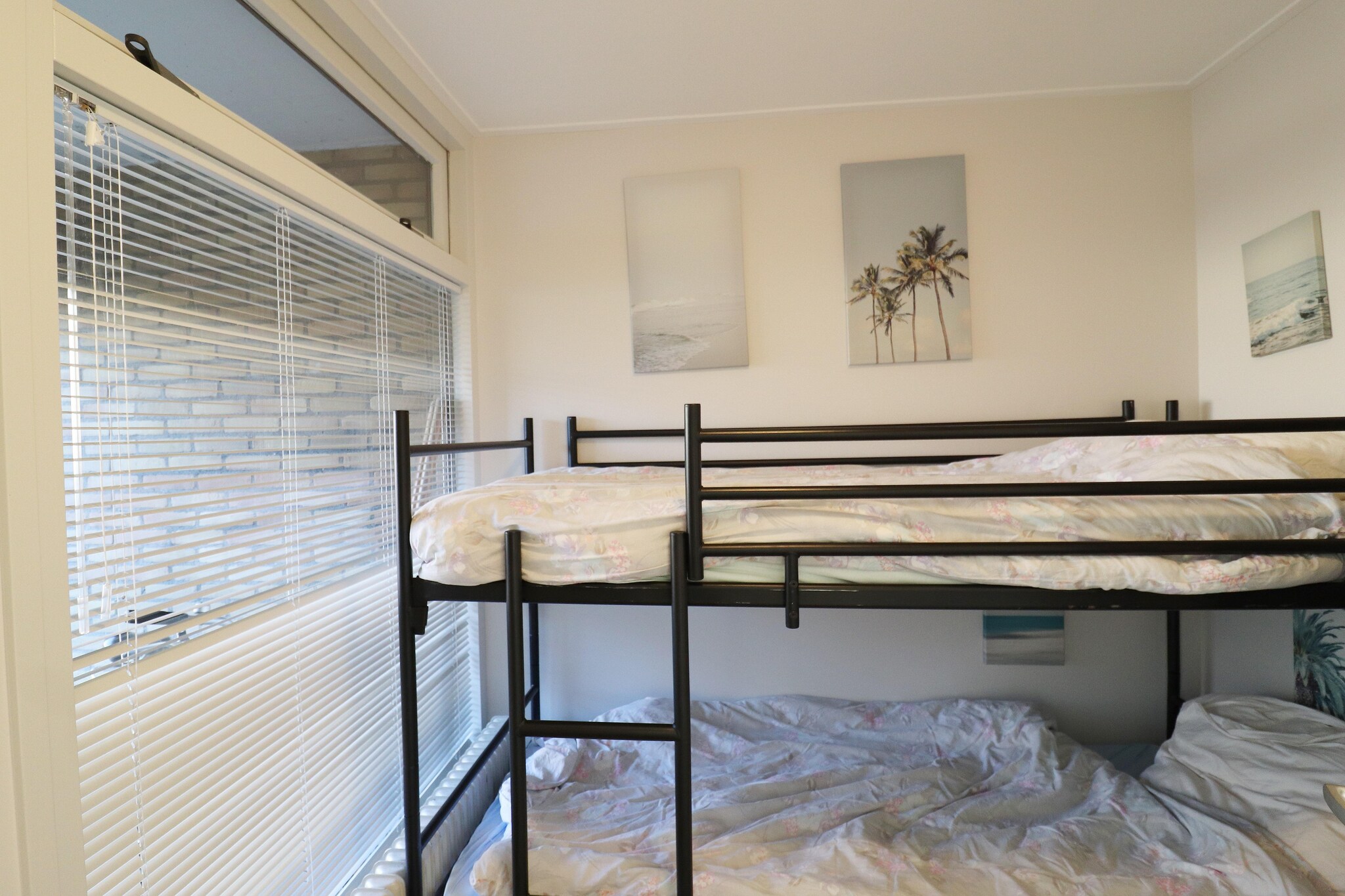 Appartement aan het meer in Heeg-Slaapkamer