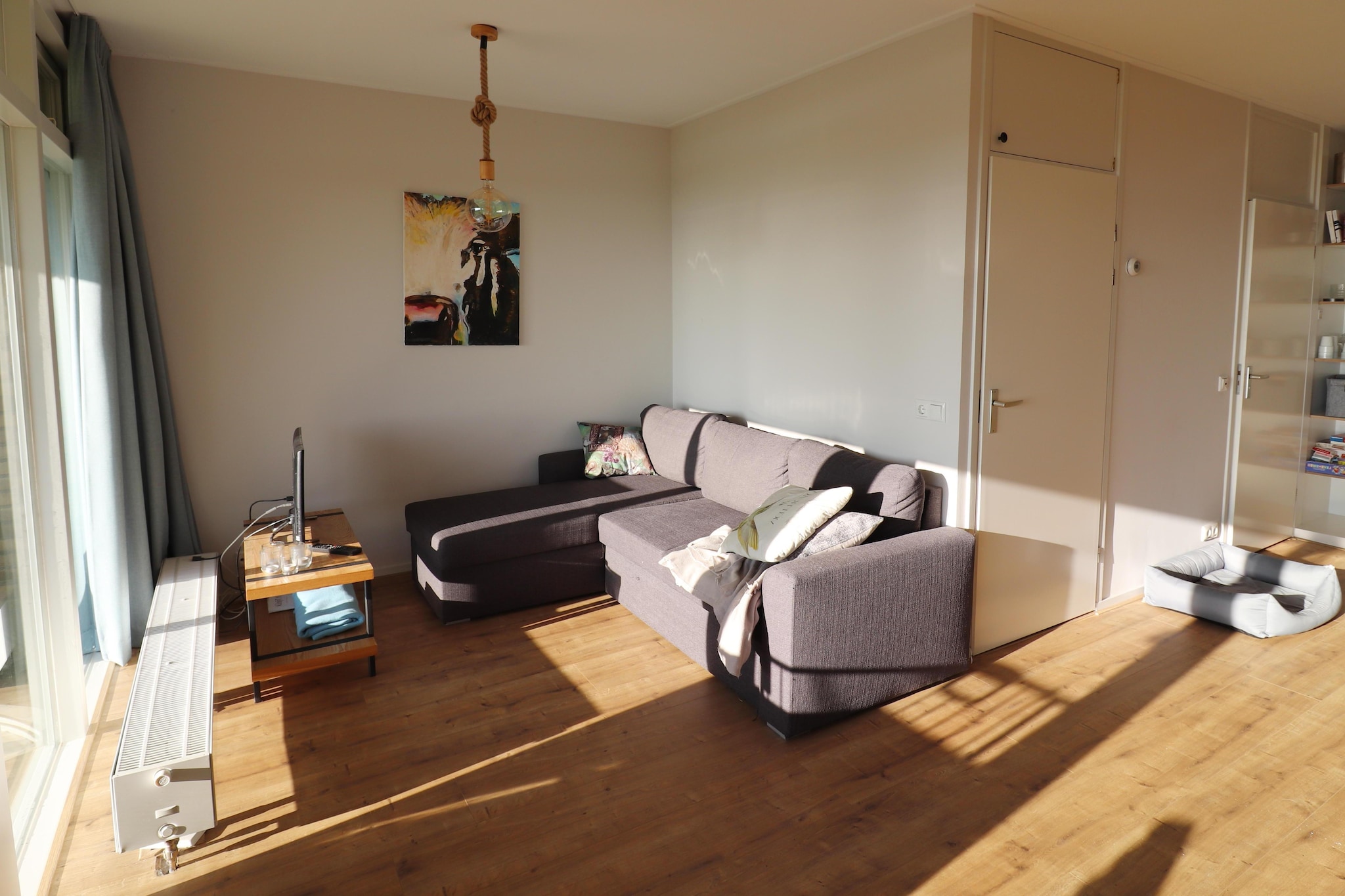 Appartement aan het meer in Heeg-Woonkamer