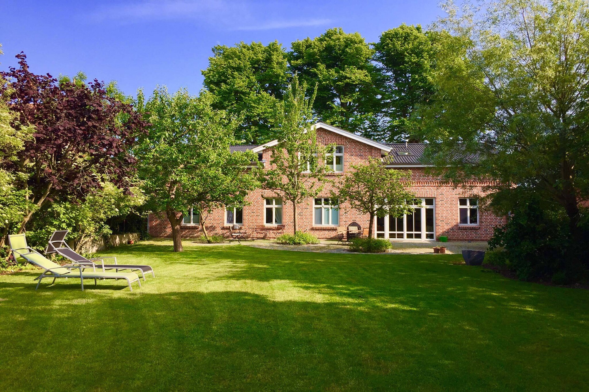 Exterior Summer