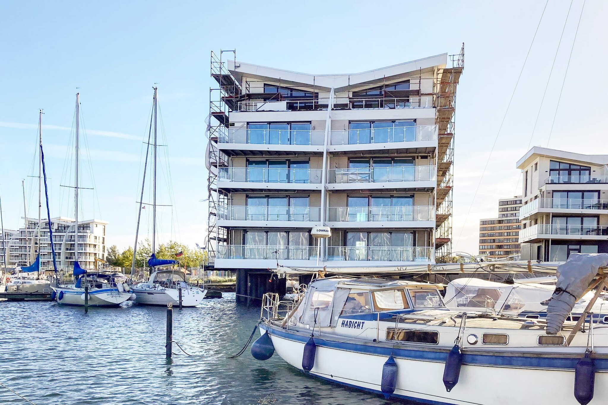 Exclusieve villa aan het water bij de jachthaven