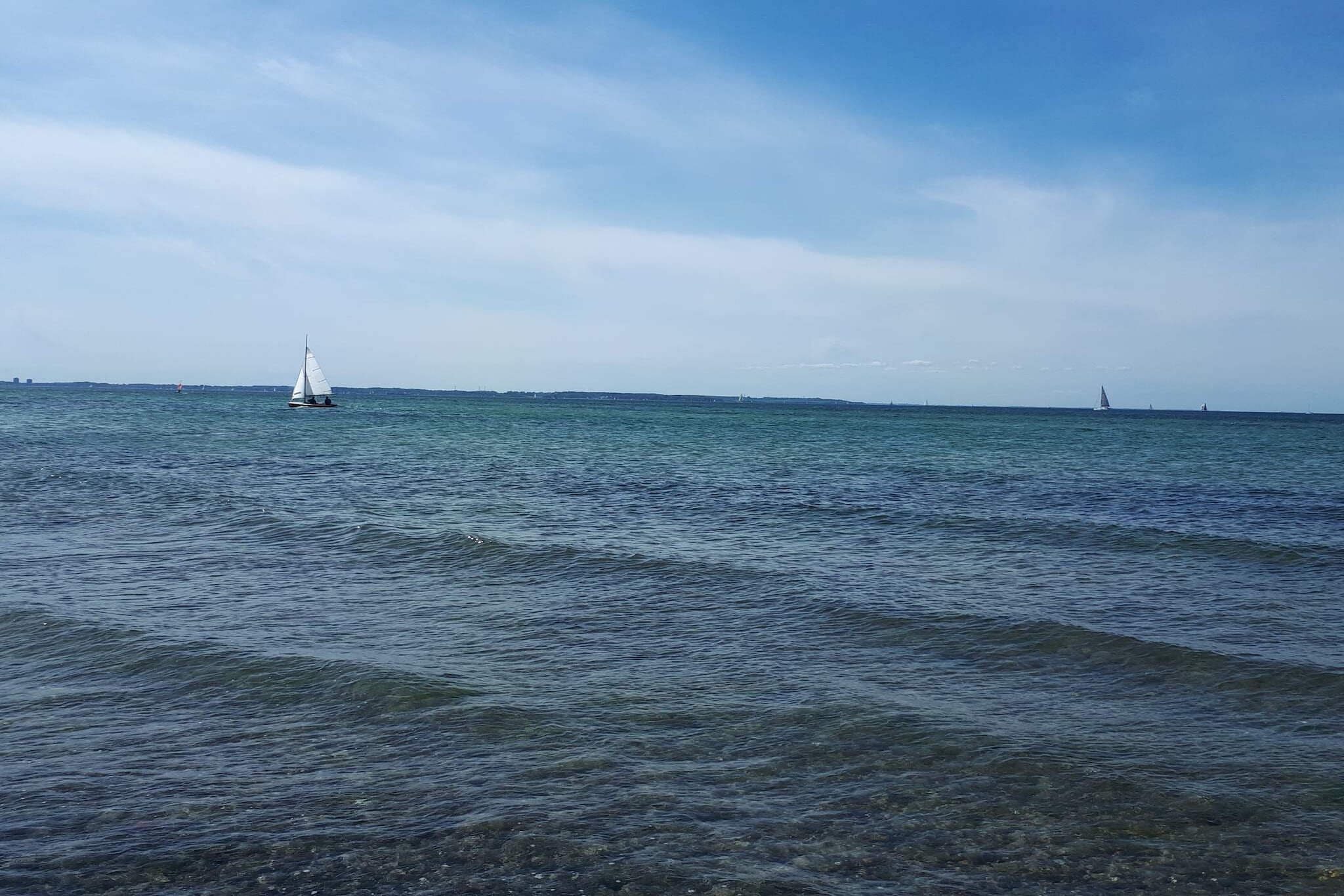 Moderne Wasservilla am Yachthafen - Water view
