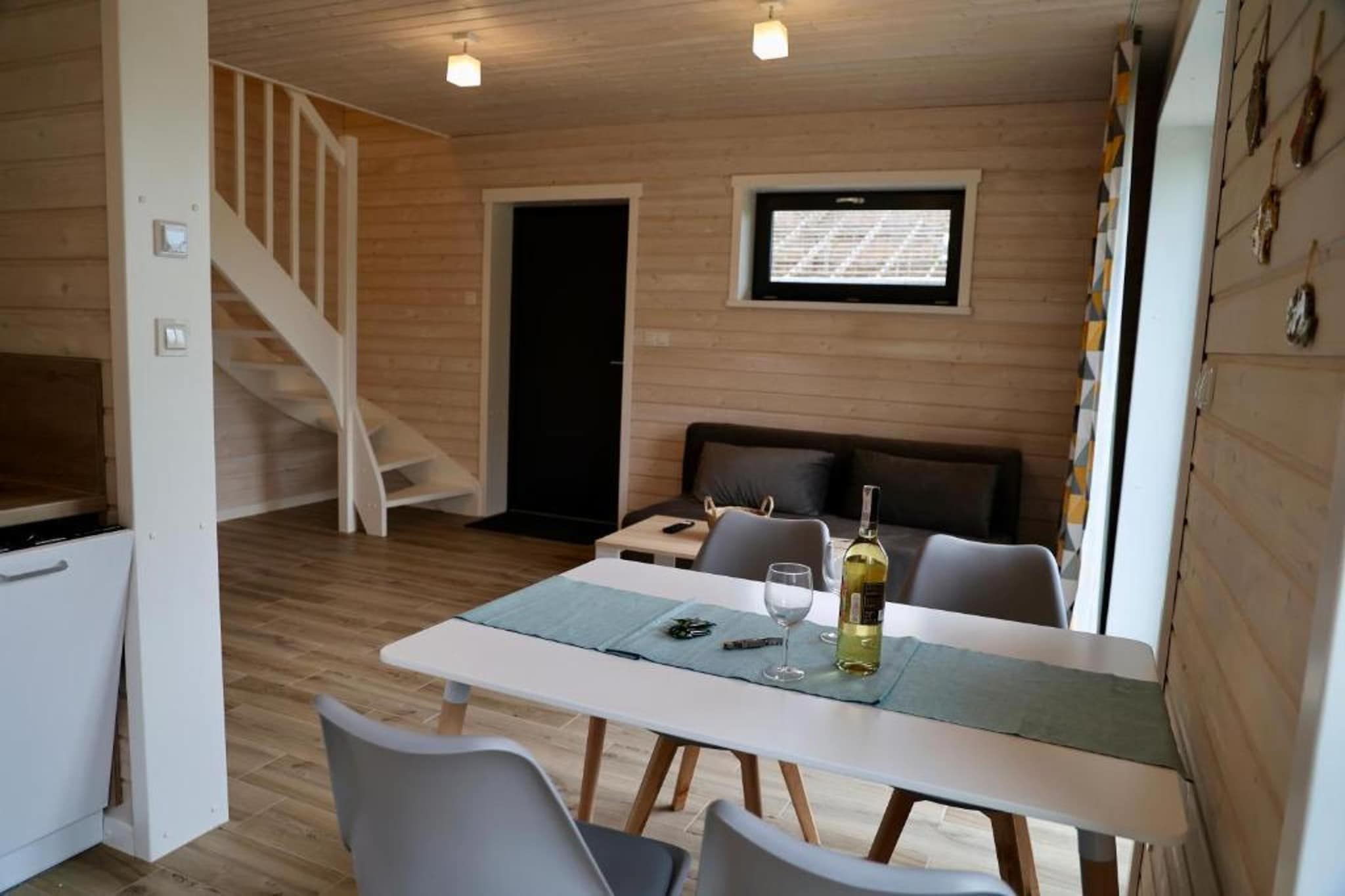 Połowa domu wakacyjnego przy plaży w Stepnicy-Wohnzimmer