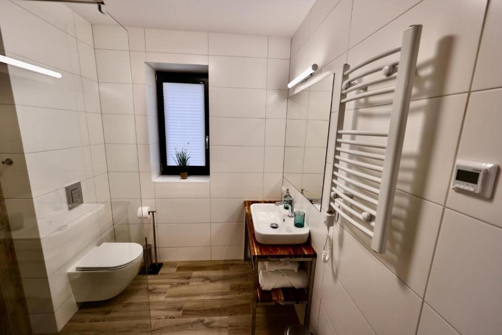 Połowa domu wakacyjnego przy plaży w Stepnicy-Badezimmer