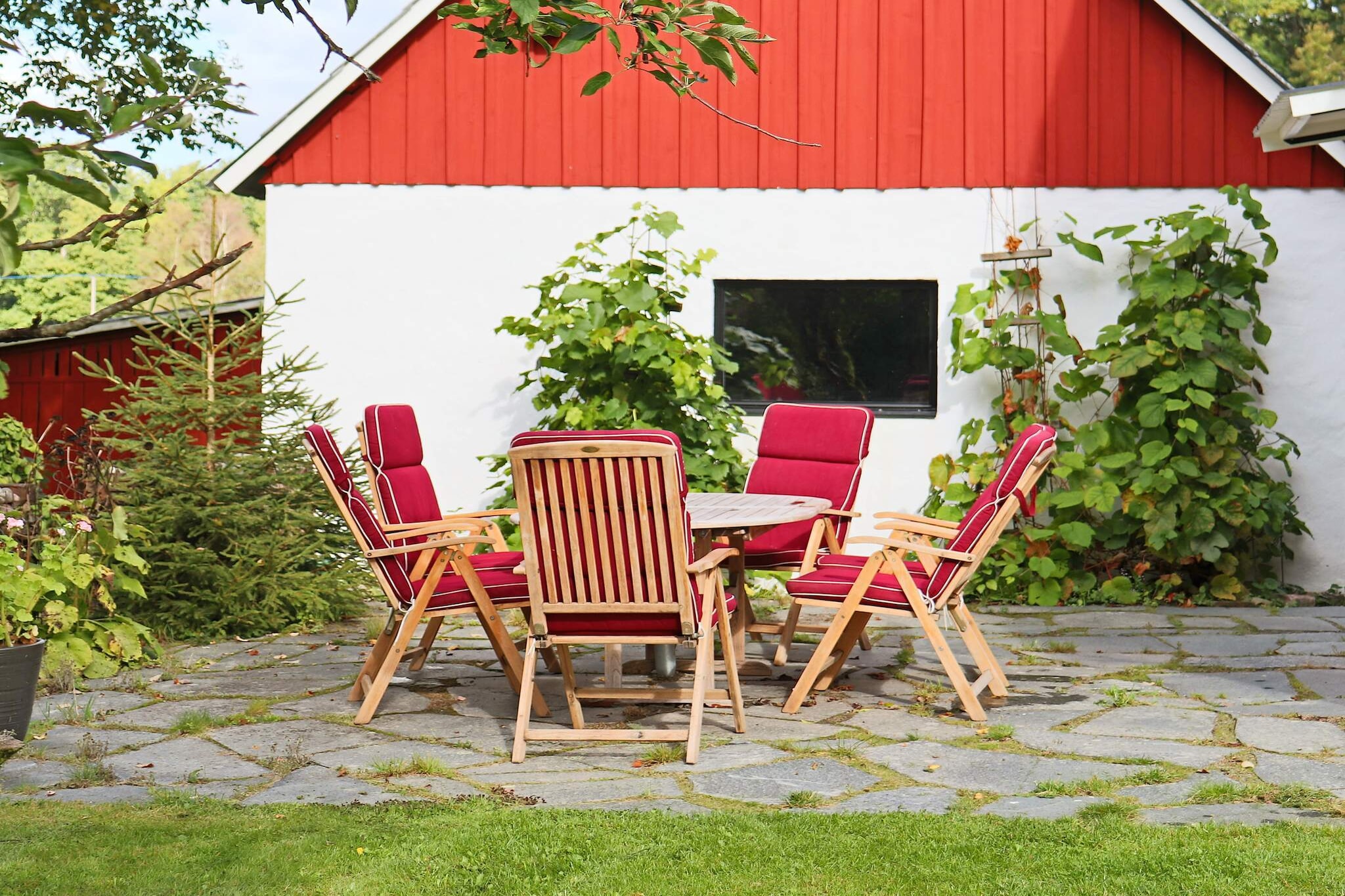 8 person holiday home in HISHULT-By Traum