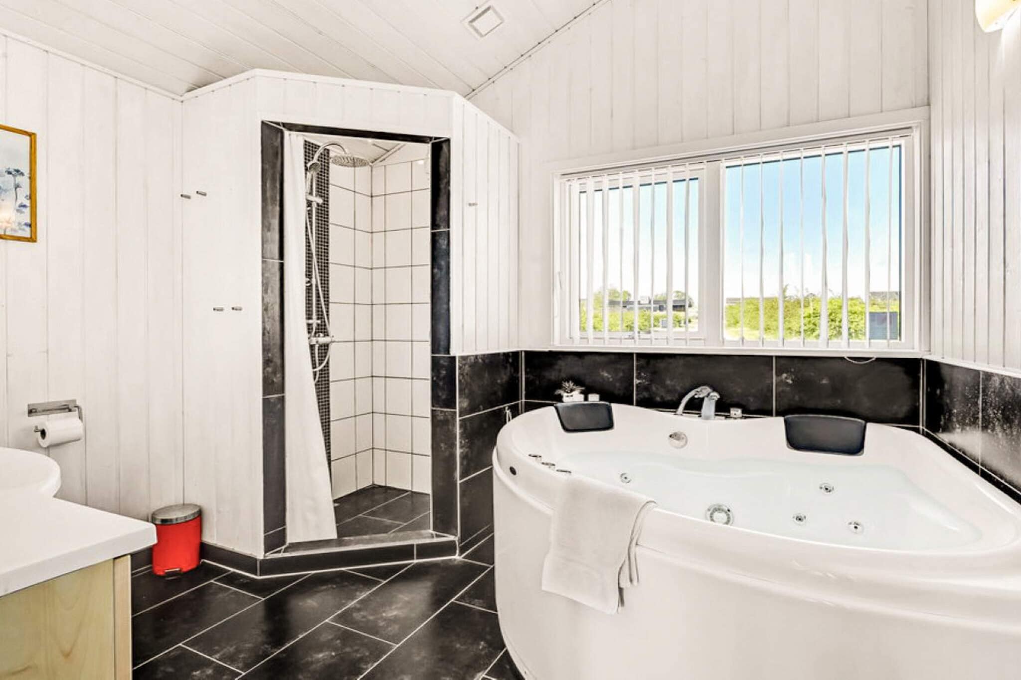 5 star holiday home in Humble-By Traum - Spa