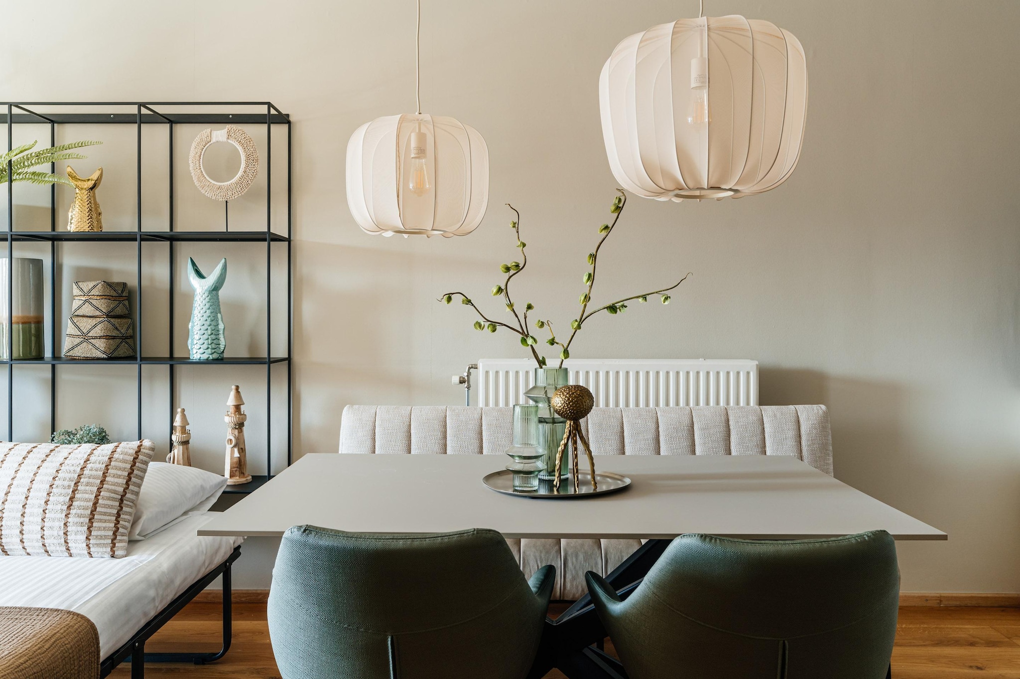 Located at Hellingweg 10b in The Hague , Scheveningen, this modern ground-floor apartment is ideal for up to 4 guests. The bright living/dining room features a smart TV, comfortable seating, and a dining table. The open kitchen is fully equipped with a cooker, hood, oven, microwave, dishwasher, electric kettle, and coffee machine, perfect for preparing meals at home. The bedroom includes a boxspring double bed and two fold-away singles, plus a second TV. A bathroom with shower and washbasin, a separate toilet, and in-unit amenities like a washing machine, ironing board, and heating ensure a relaxing stay.

Guests enjoy free Wi-Fi, balcony access, a lift, parking, secure bicycle storage, and outdoor garden furniture, ideal for a morning coffee or evening unwind. The layout and amenities make it well-suited for couples, friends, or small families wanting comfort near the coast.

Just 10â€¯m from the sea and 1â€¯km from Scheveningenâ€™s wide sandy beach, youâ€™re close to attractions like the Scheveningen Pier, SEA LIFE aquarium, and Museum Beelden aan Zee. Visit The Hague (4.6â€¯km) for the Mauritshuis and Binnenhof. Dine nearby at Catch by Simonis or The Fat Mermaid for fresh seafood and beachside ambiance. A perfect base for culture, food, and sea.