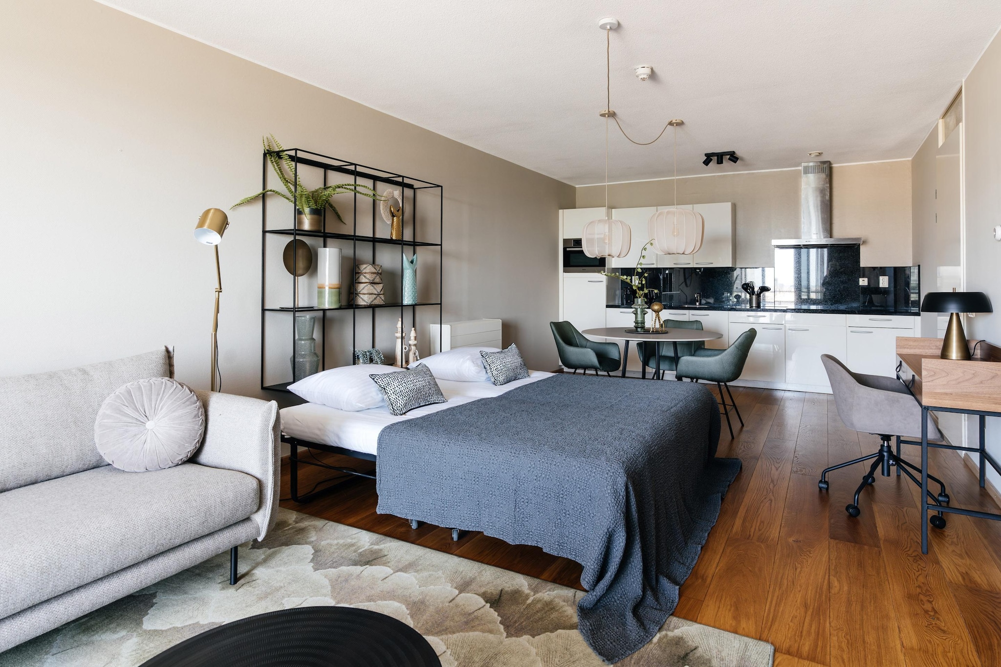 Lovely apartment by the beach