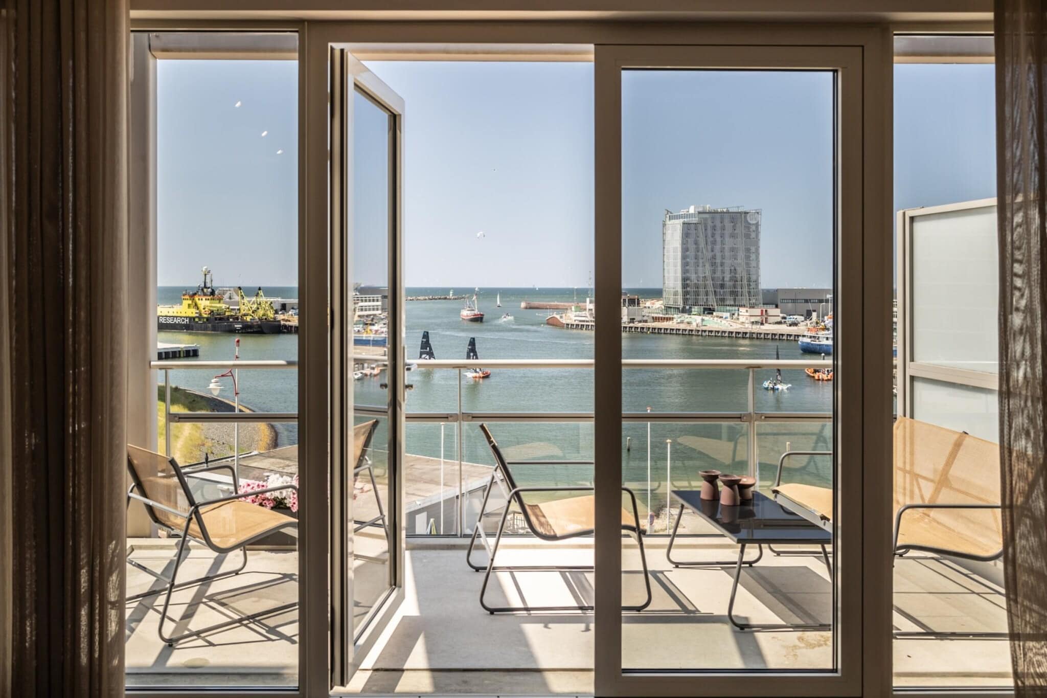 Scheveningen Harbour 66A - Terrasbalkon