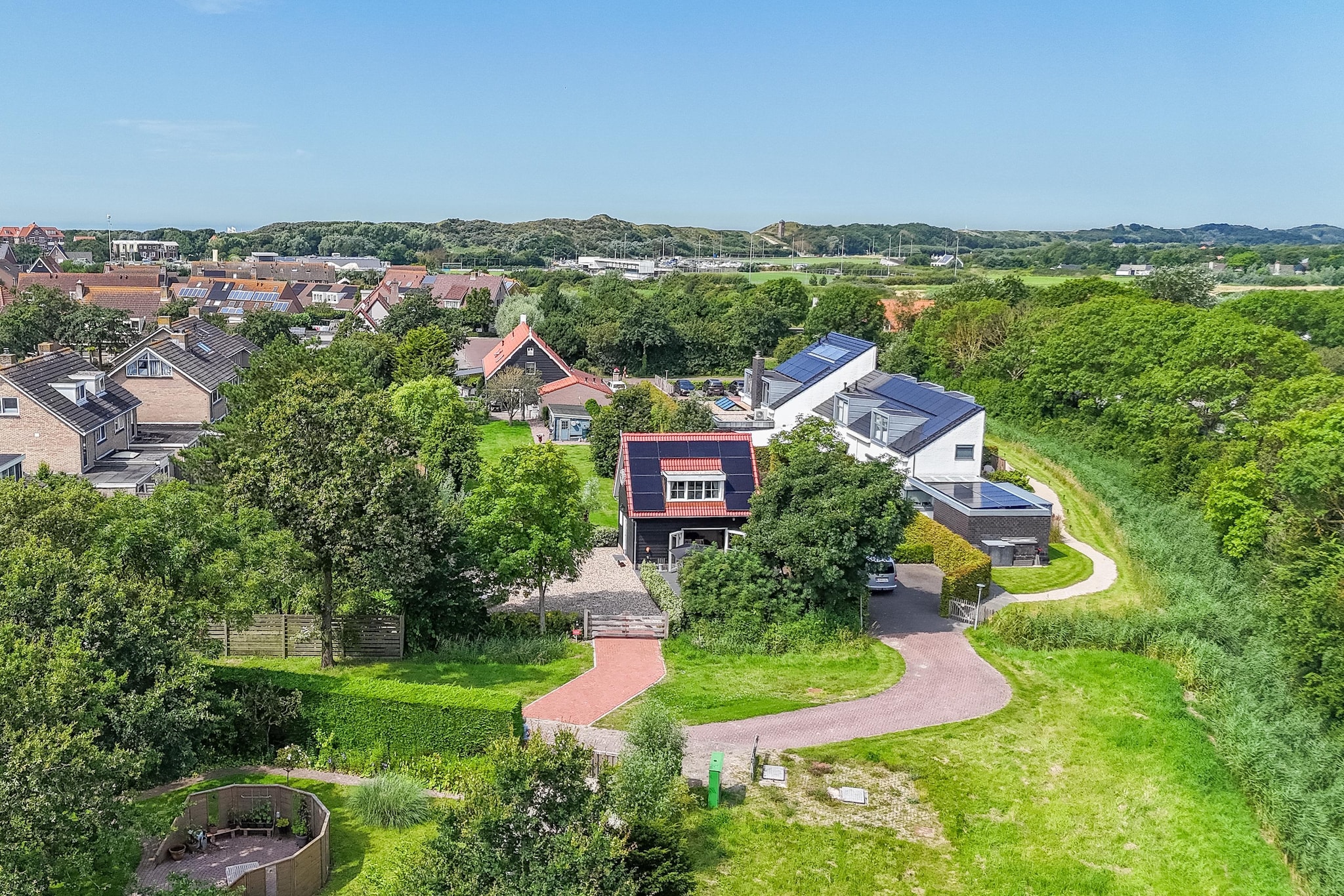 Detached Retreat in Zoutelande near Beaches