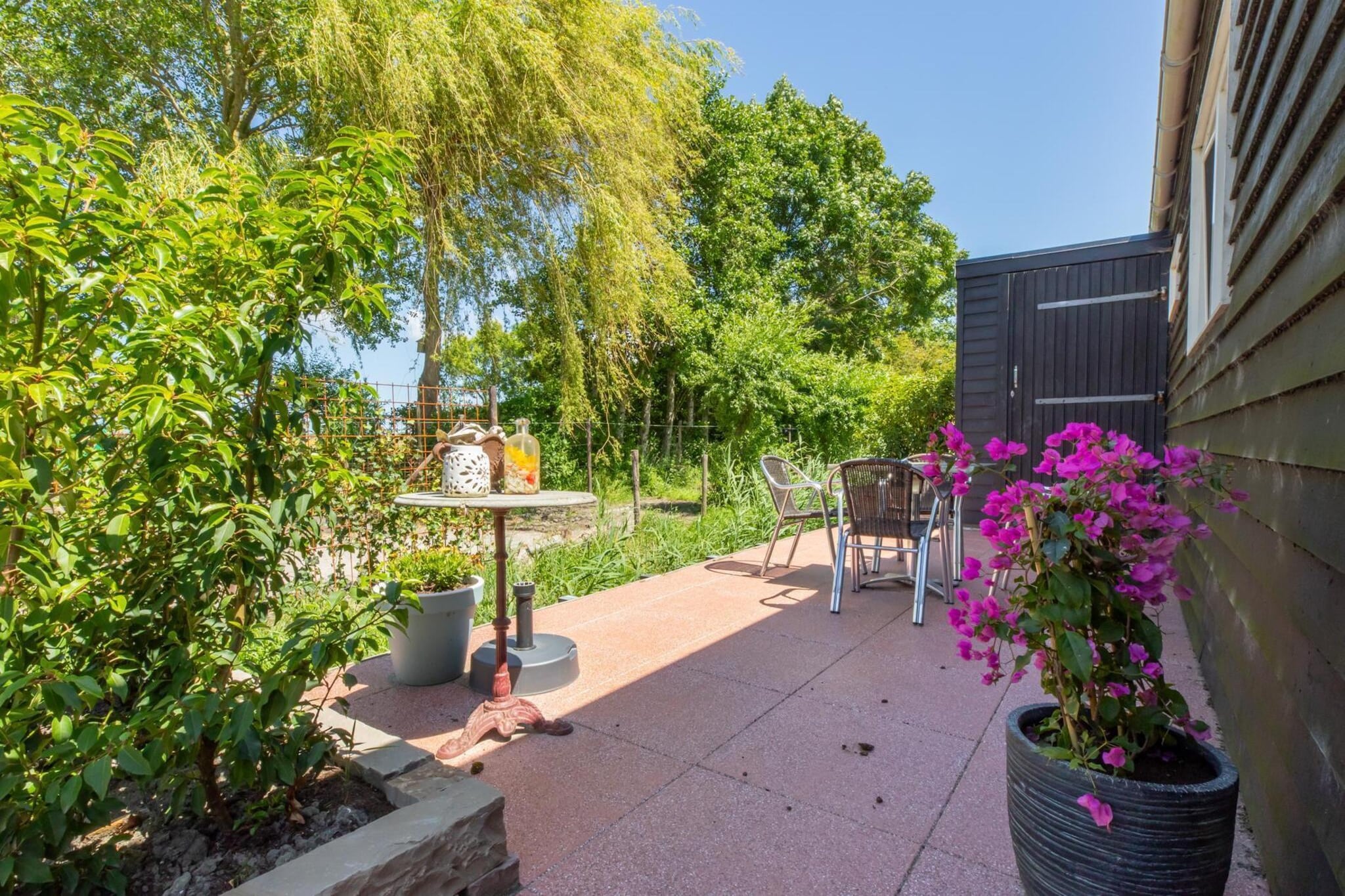 Achterweg 10 l Zonnemaire 'Sol e Mar' - Terrasbalkon