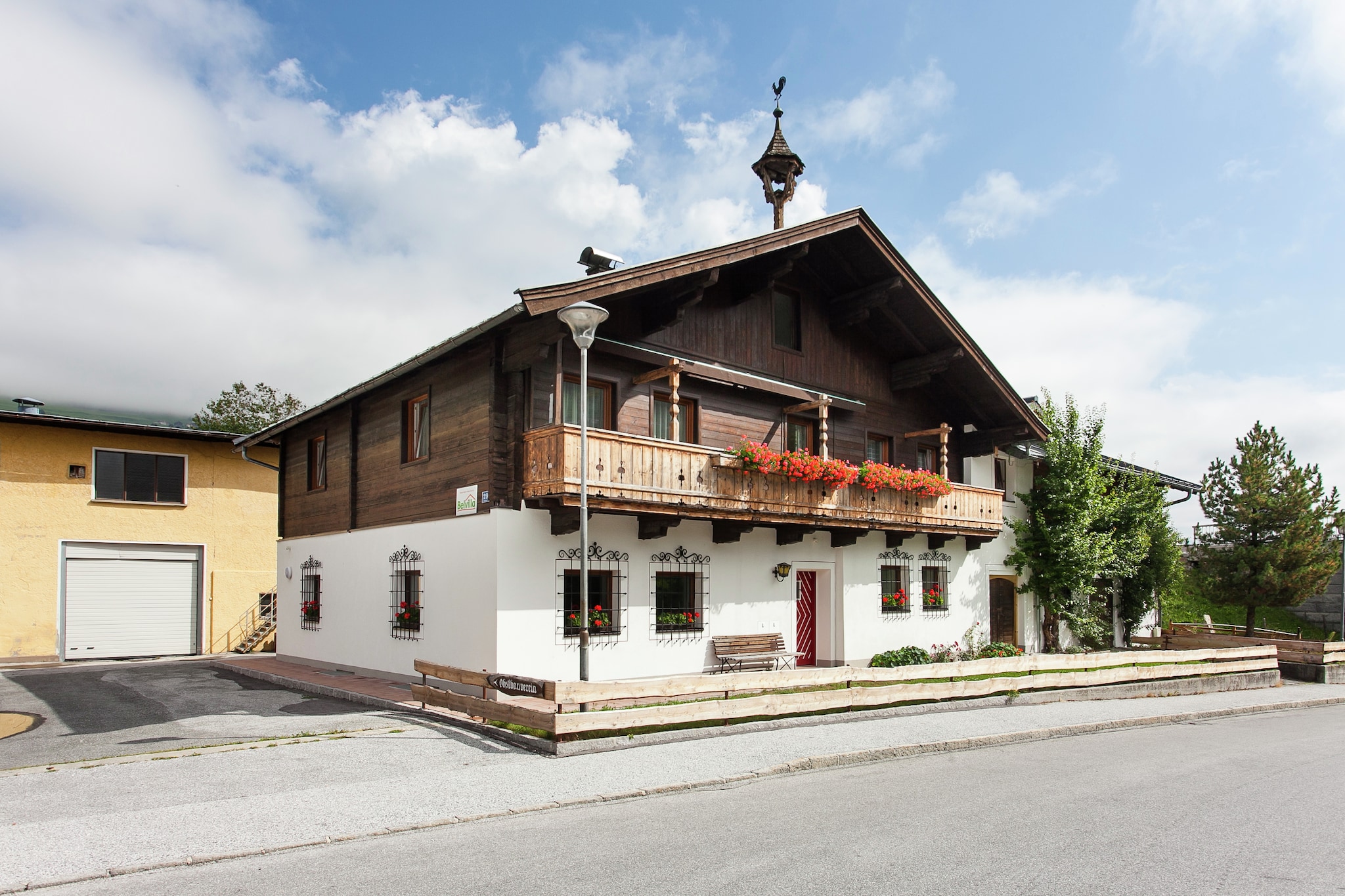 Flat in Mittersill near Ski Slopes
