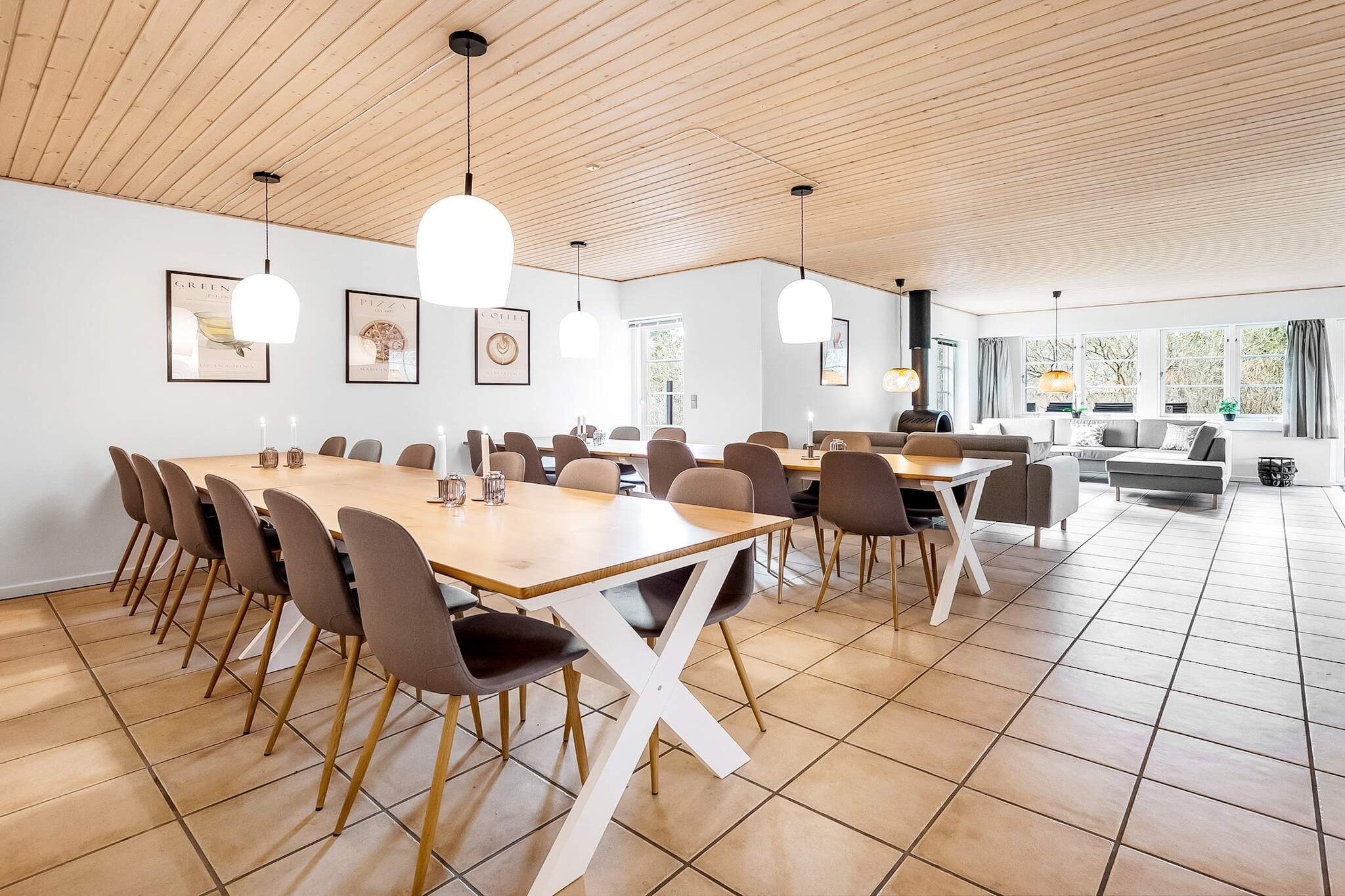 Vakantiehuis voor 22 gasten - Binnen