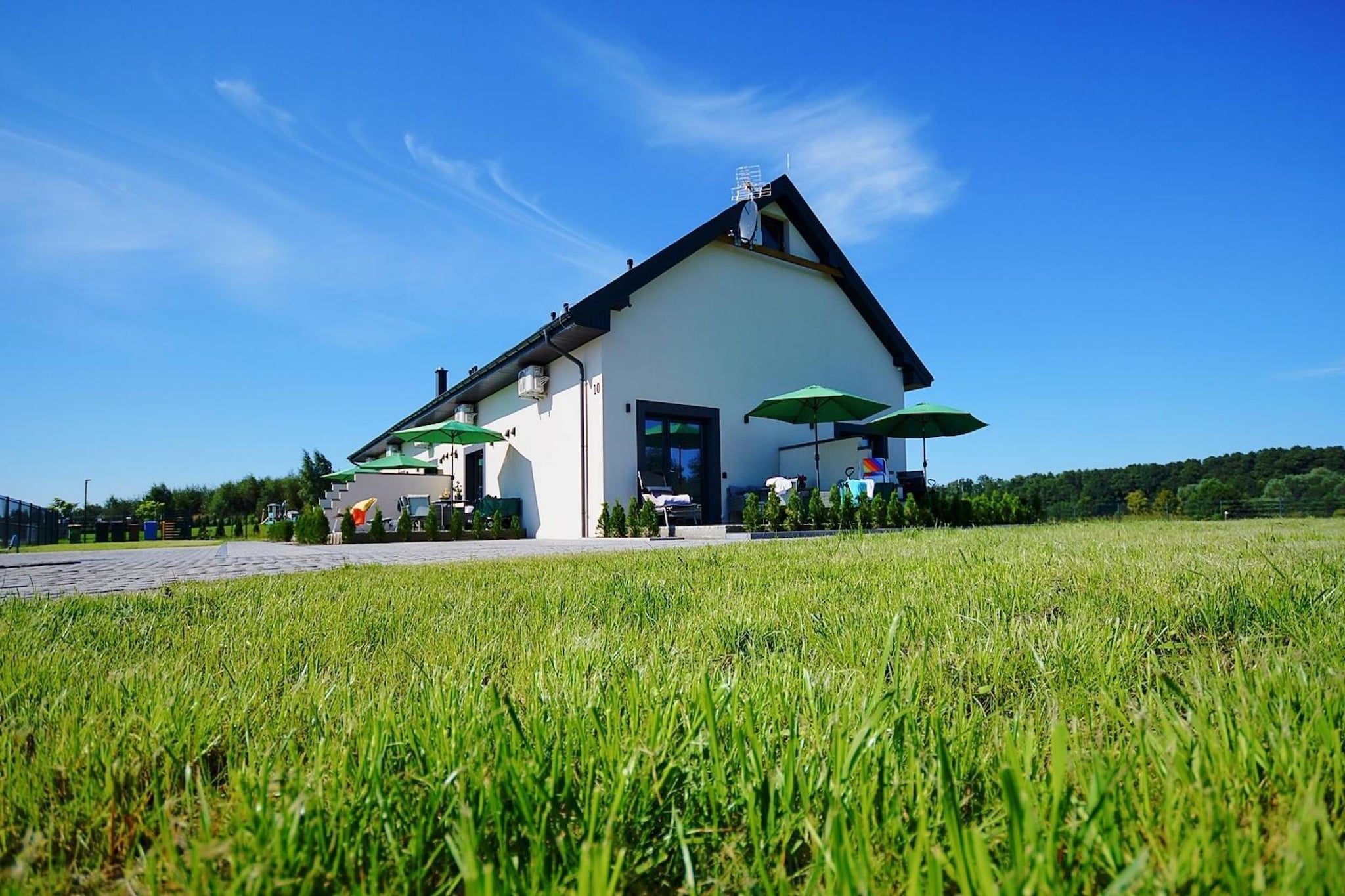 Apartament nr 10 Mielenko - Buitenkant zomer