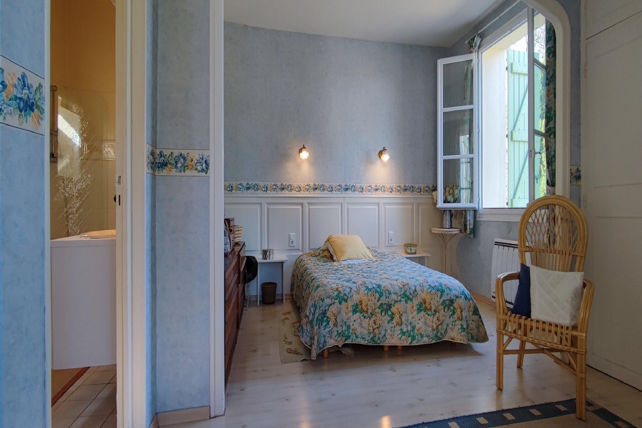 Bed Room