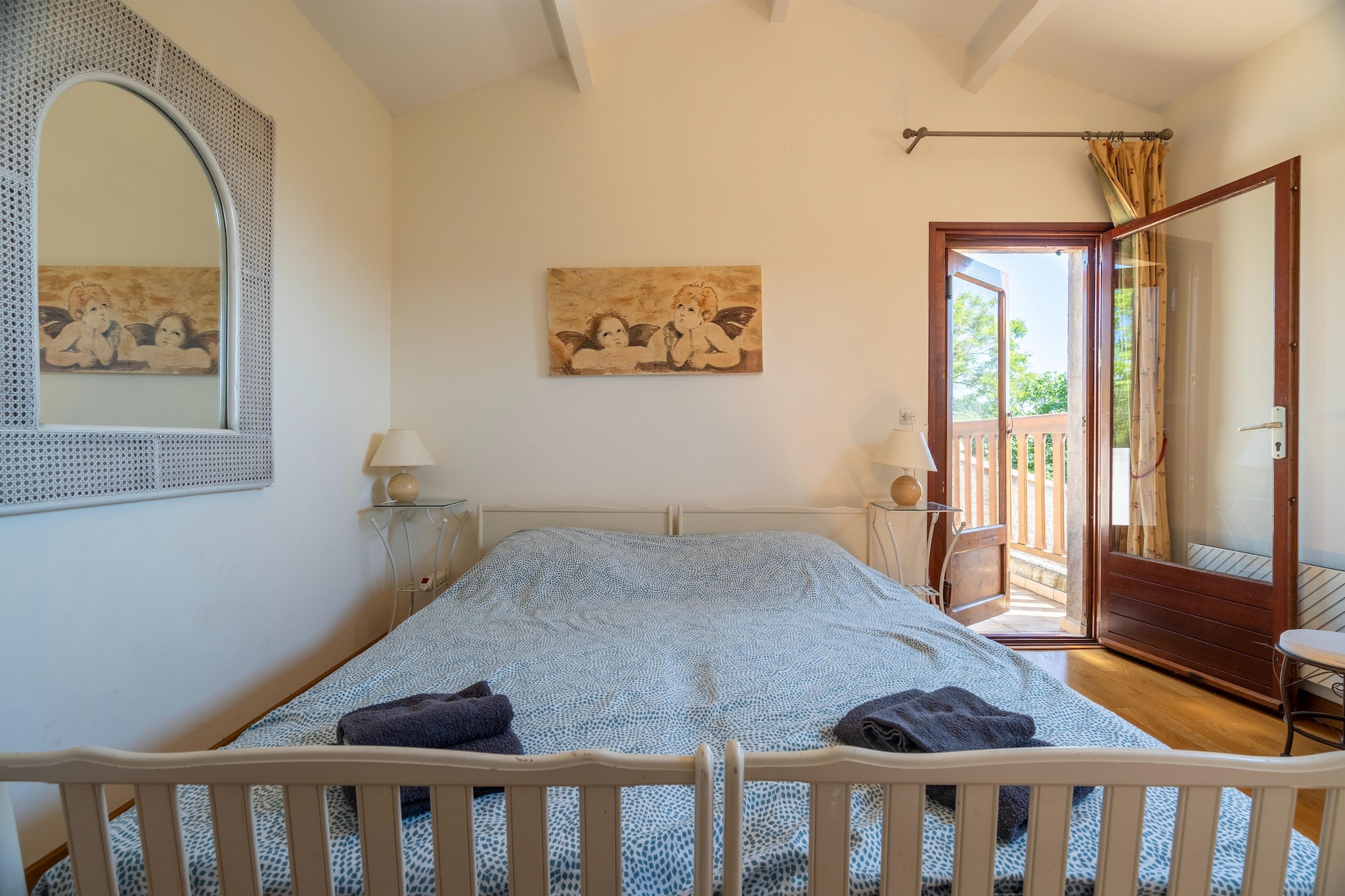 Bed Room