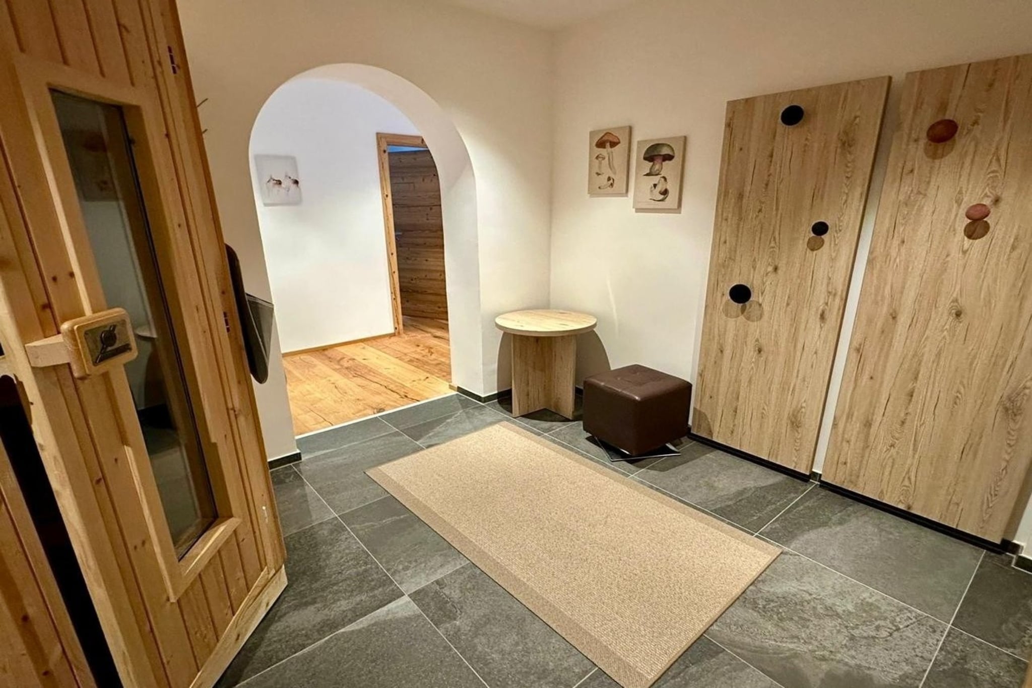 Apartment 7 - Overloop