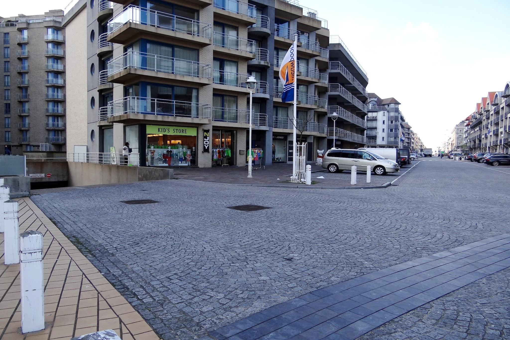 DEN OEVER IV 0101GAR-Buitenkant zomer