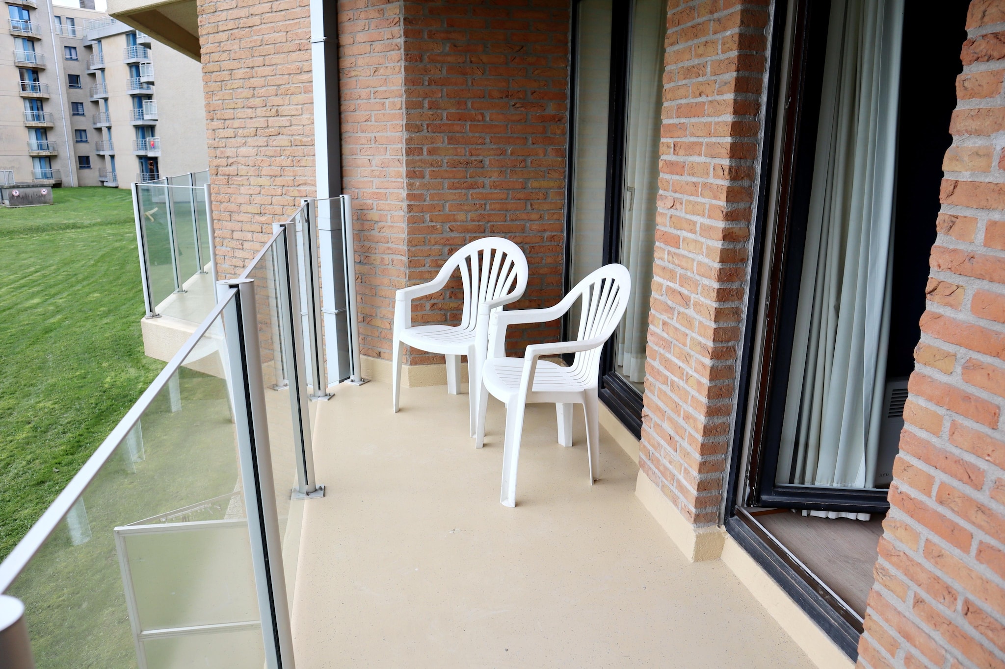 DEN OEVER IV 0101GAR-Terrasbalkon