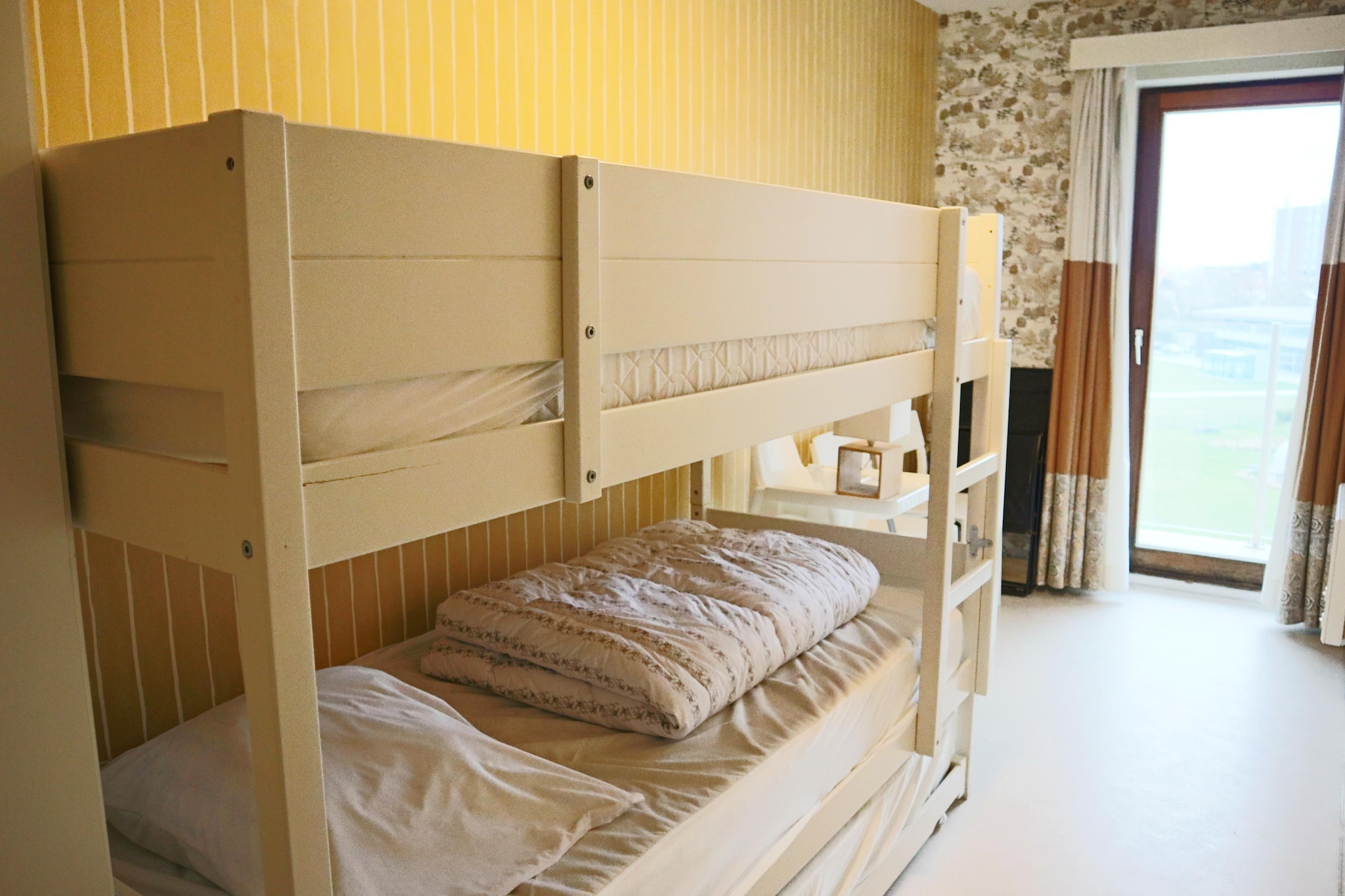 DEN OEVER IV 0401GAR-Chambre