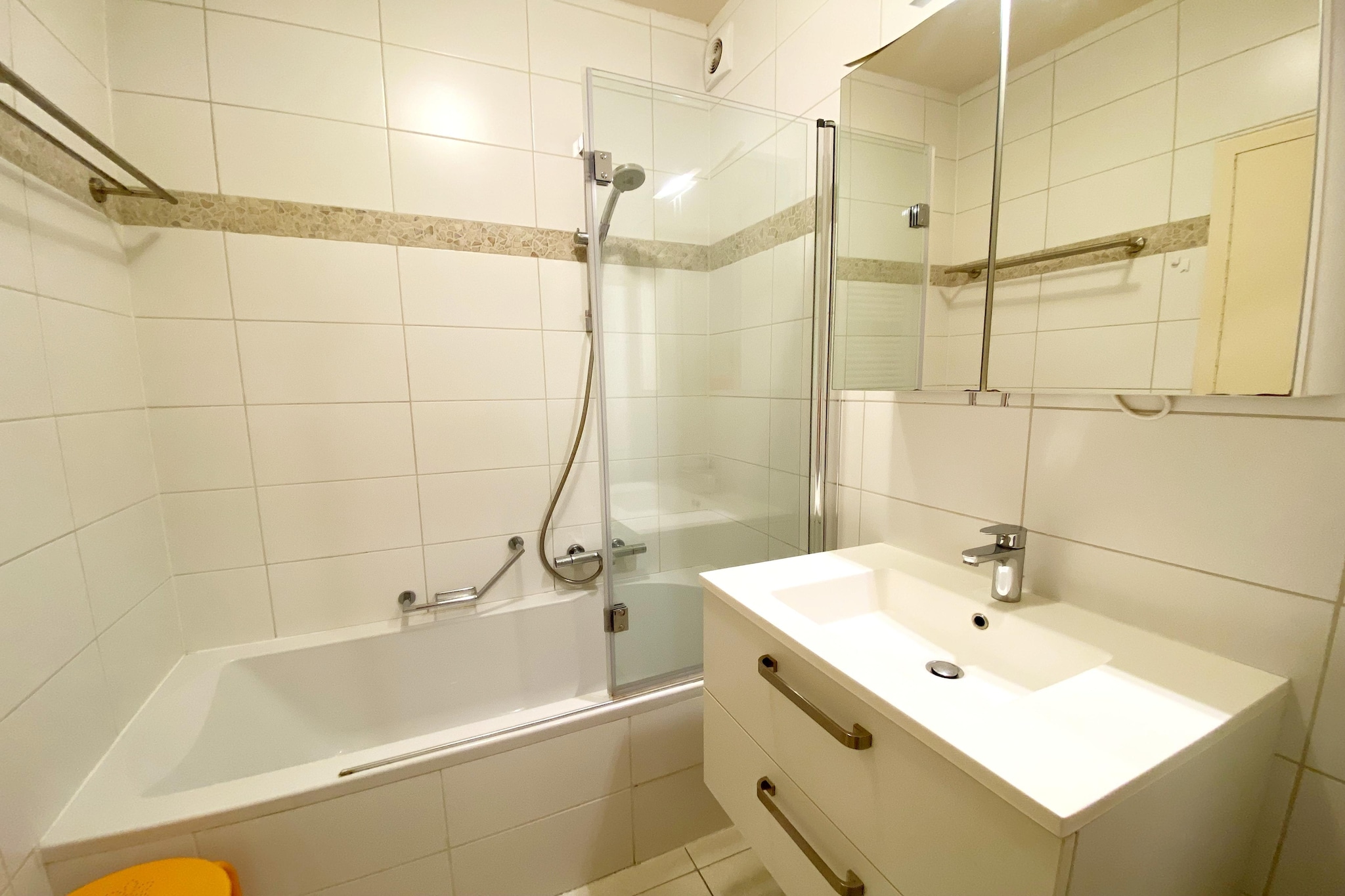 ECLAIRCIE 501-Badkamer
