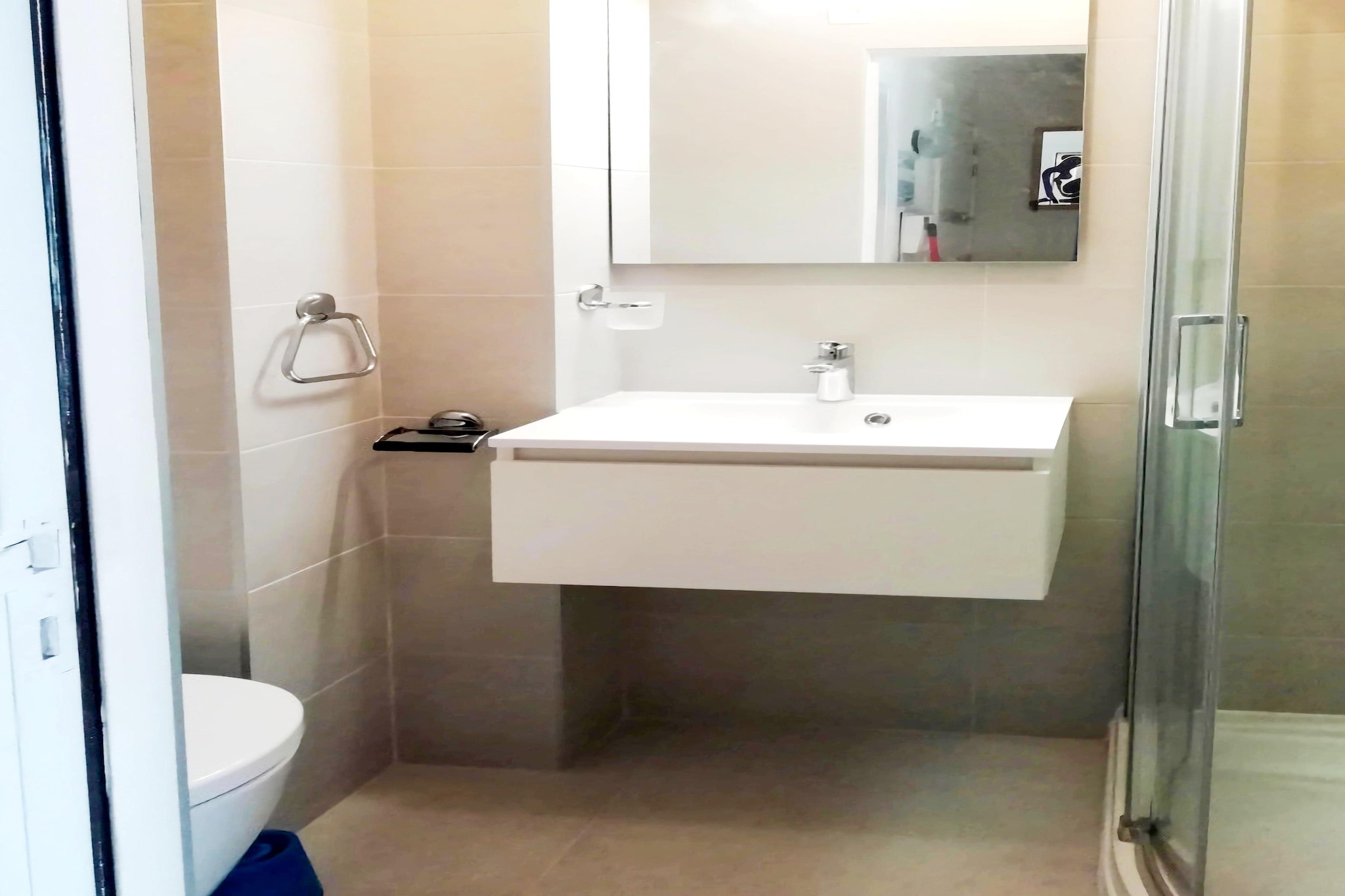 SUNFLOWER 301-Badezimmer