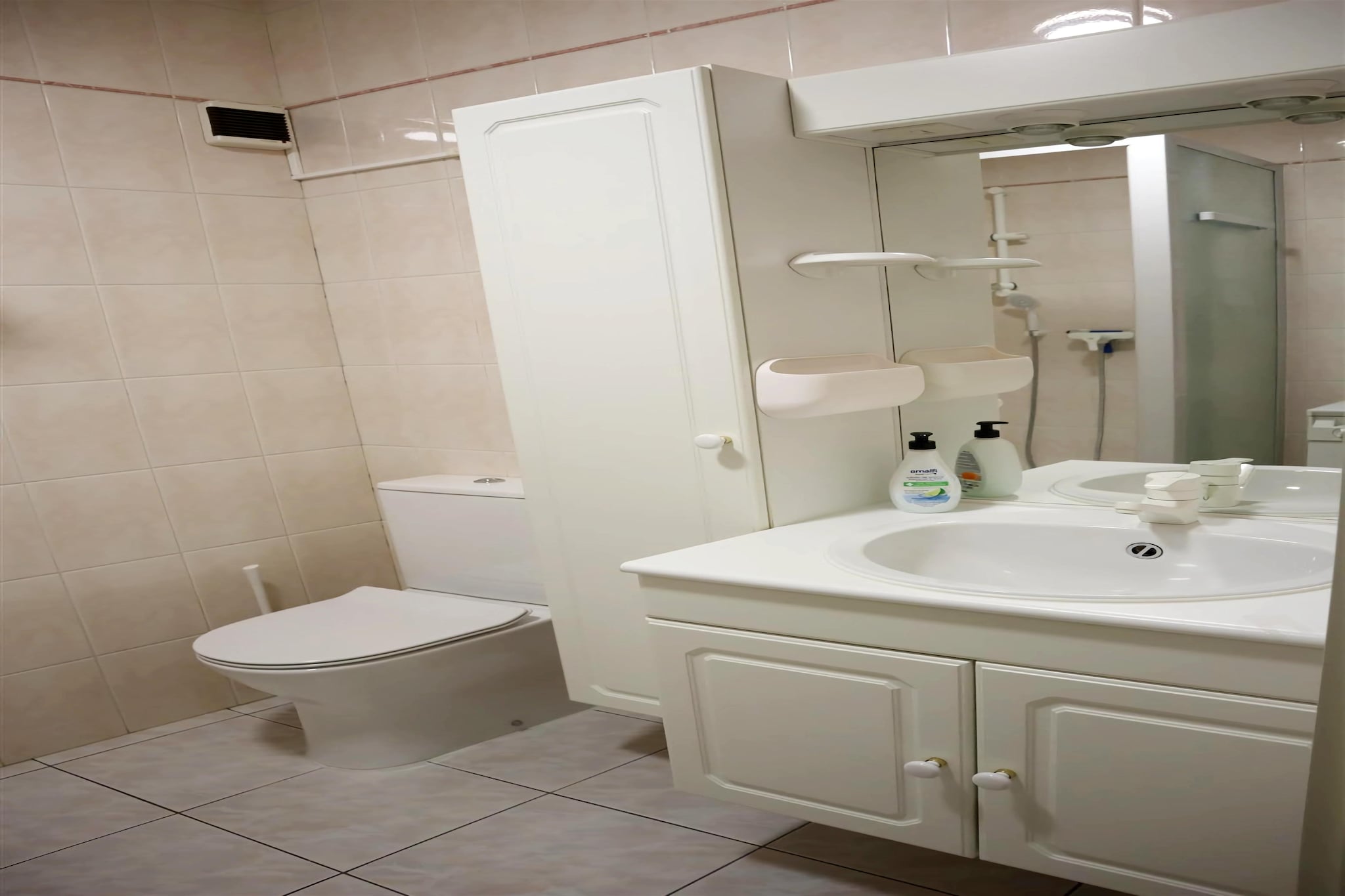 PANORAMA B / 0202-Badkamer