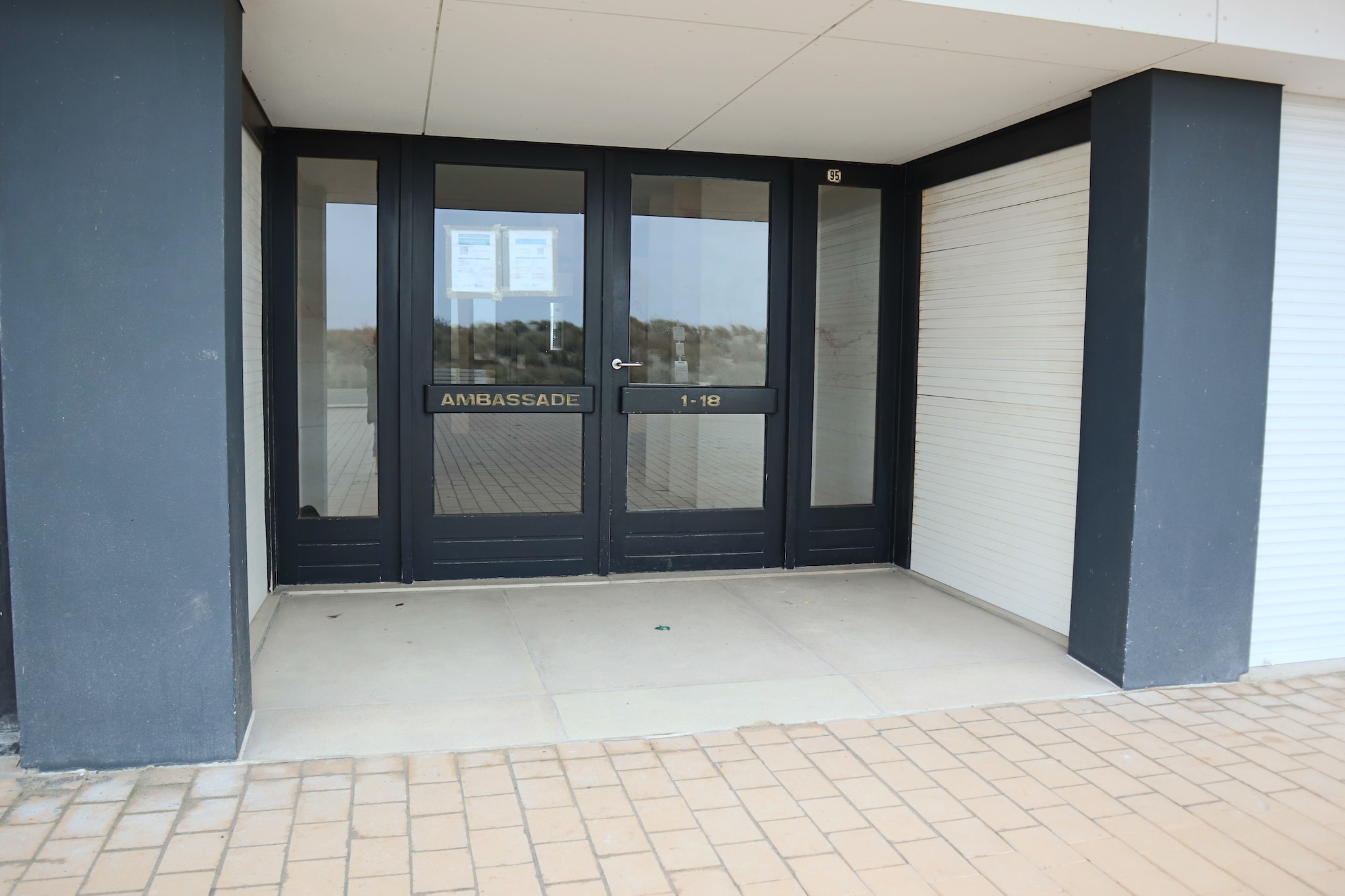 Apartment in Nieuwpoort with Ocean Views