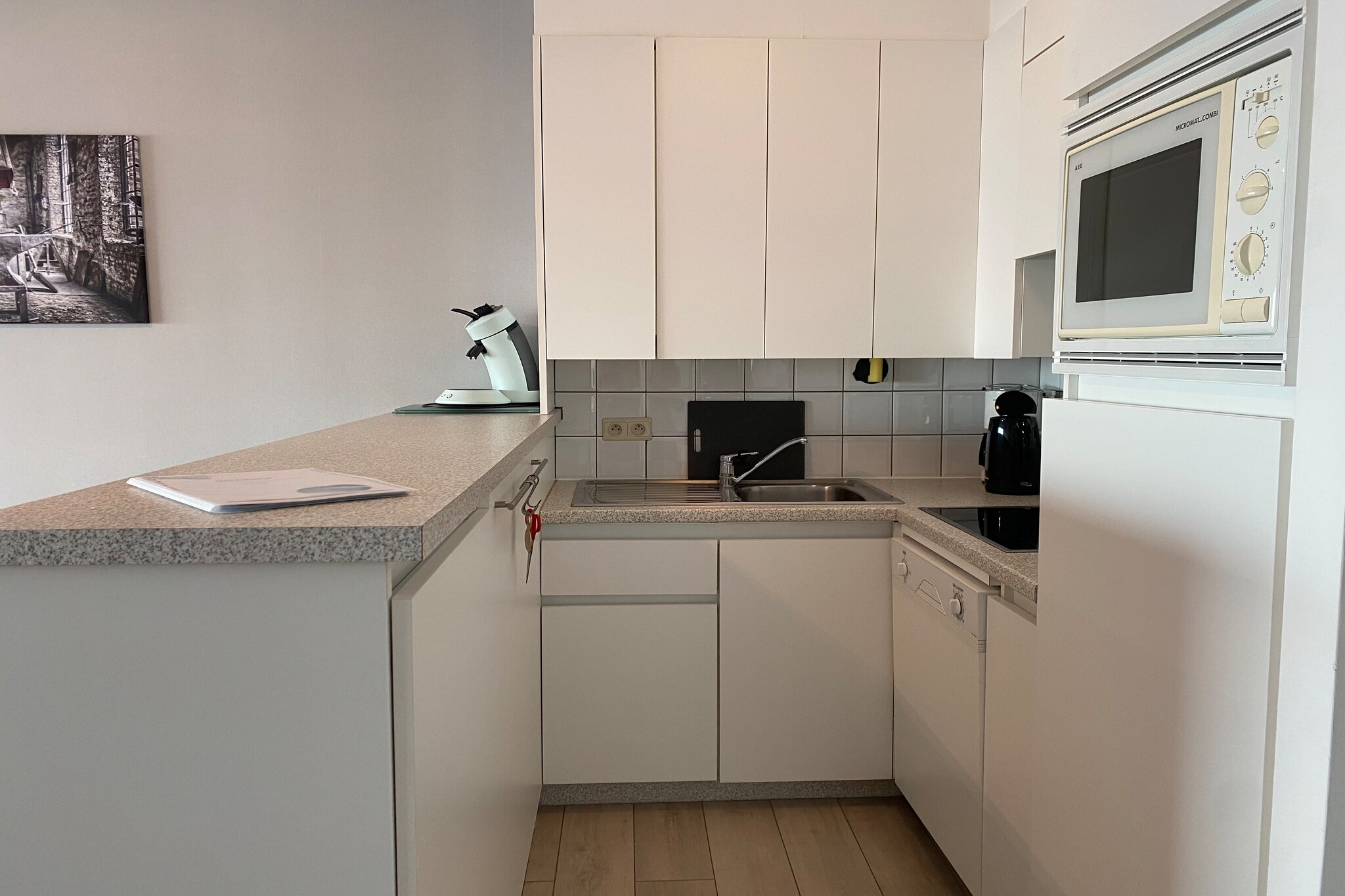 This charming one-bedroom apartment with a sleeping corner sits centrally on Nieuwpoortâ€™s sea wall, offering stunning coastal views and modern comfort. Just steps from the sandy beach, it provides a peaceful retreat for a relaxing seaside escape.

Nieuwpoort is a charming coastal town, known for its picturesque beaches, historical landmarks, and vibrant atmosphere. Whether you're looking to soak up the sun, take a refreshing swim in the North Sea, or enjoy a leisurely walk along the coastline, Nieuwpoort Beach provides the perfect backdrop for relaxation and recreation, located within walking distance. You can also Explore the bustling marina, where colorful sailboats and yachts bob gently in the harbor. Enjoy a meal at one of the waterfront restaurants or simply soak in the maritime atmosphere. Explore the scenic countryside surrounding Nieuwpoort on foot or by bike, following a network of well-marked trails that wind through picturesque villages, lush farmland, and peaceful nature reserves. 

Admire spectacular vistas of the azure sea and golden sands from the comfort of your living space, creating an idyllic backdrop for unforgettable moments. Unwind with your favorite shows on Wi-fi enabled television. Prepare delectable meals with ease in the fully equipped kitchen, complete with modern appliances and ample space for culinary adventures. Indulge in restful nights in the cozy bedrooms, thoughtfully designed to ensure a peaceful sleep experience for all guests. Enjoy hassle-free access to the apartment via the convenient lift.