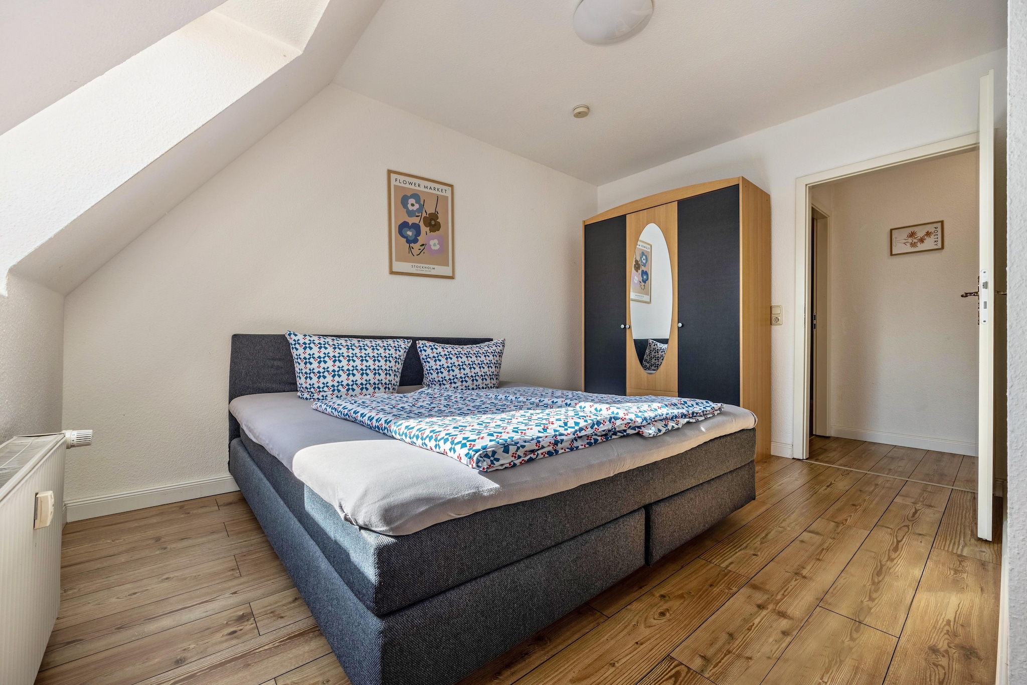 Bed Room