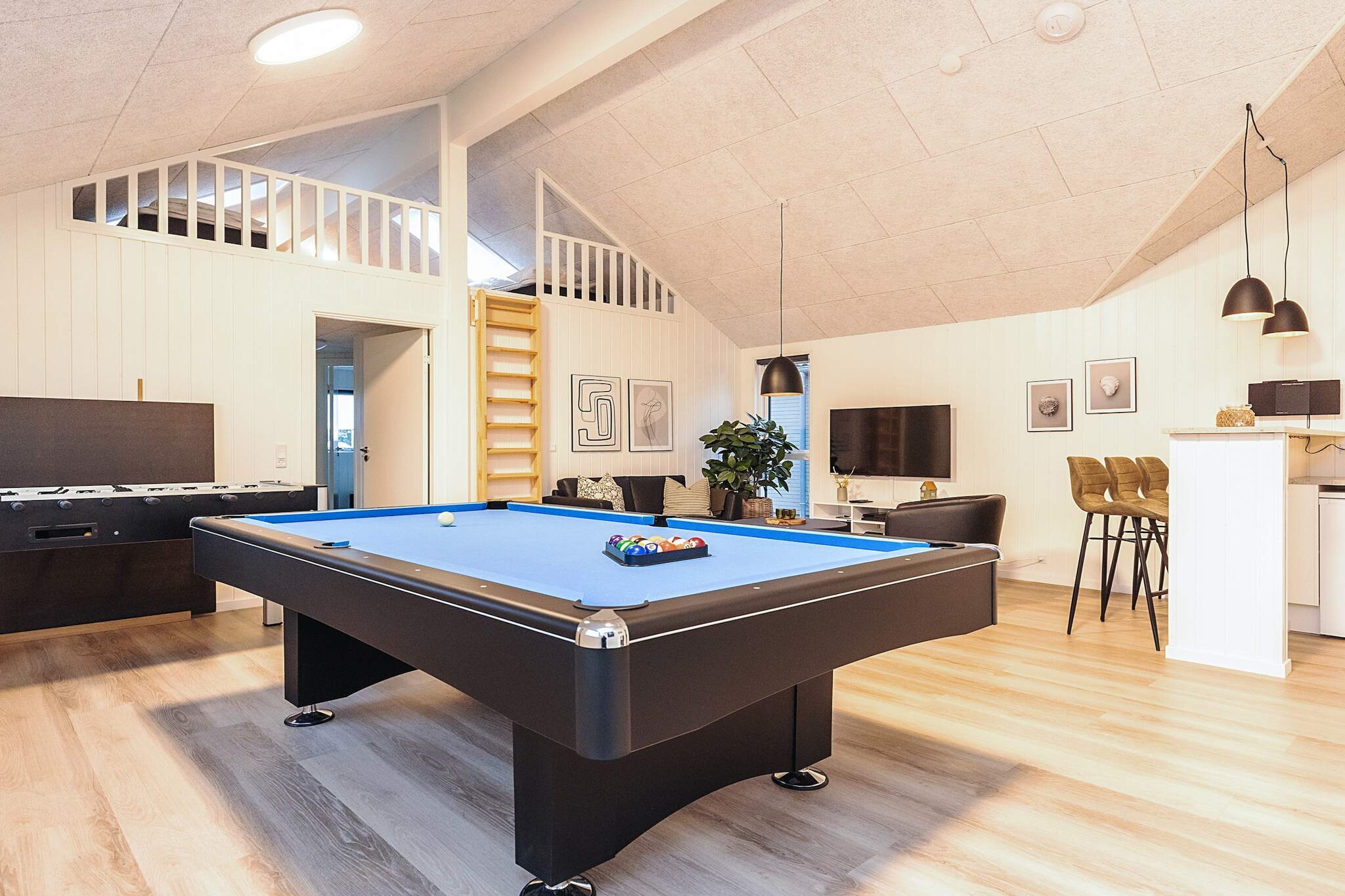 Luxury Retreat by Hasmark - Indoor