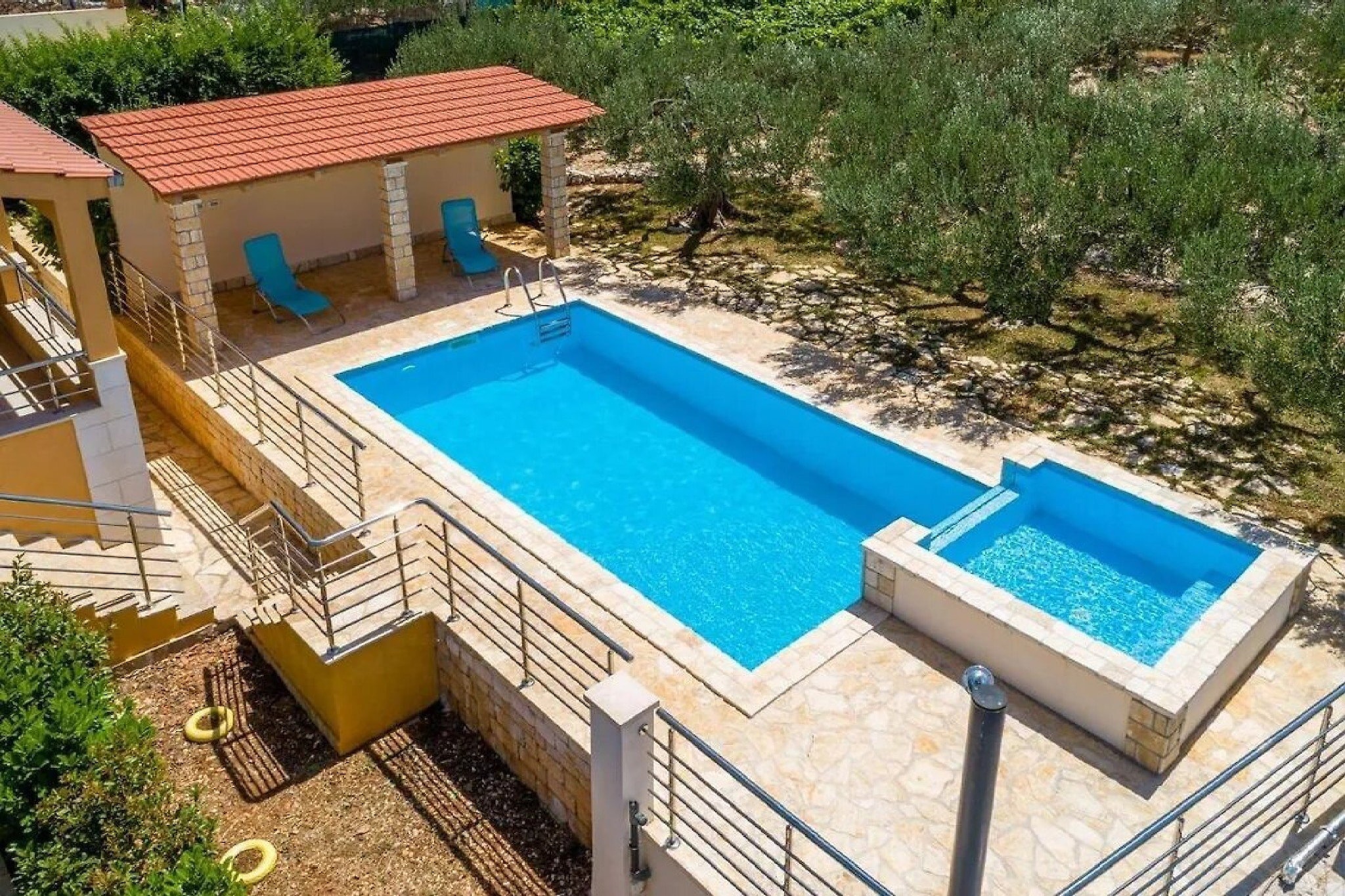 Villa Jelena - Five Bedroom Villa with Swimming pool-Zwembad