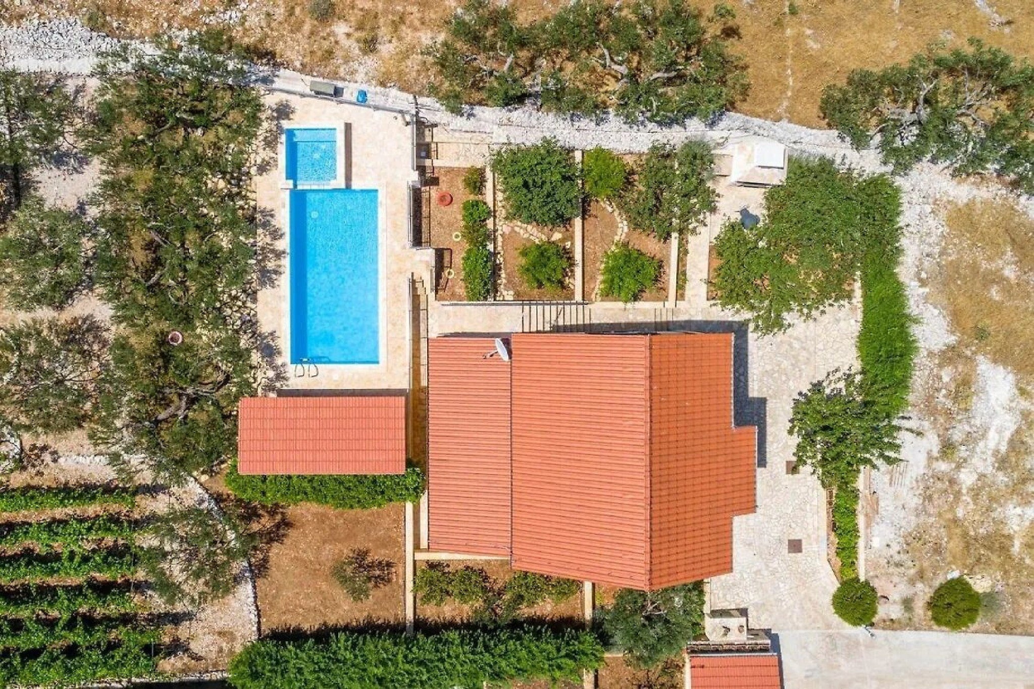 Villa Jelena - Five Bedroom Villa with Swimming pool-Uitzicht