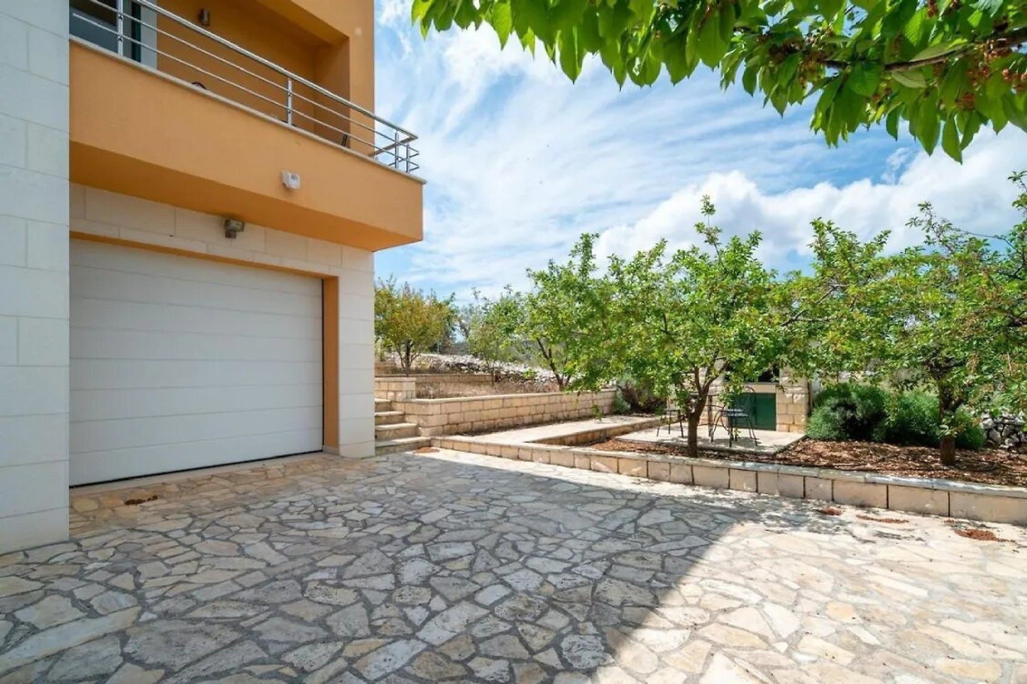 Villa Jelena - Five Bedroom Villa with Swimming pool-Parkeerplaats