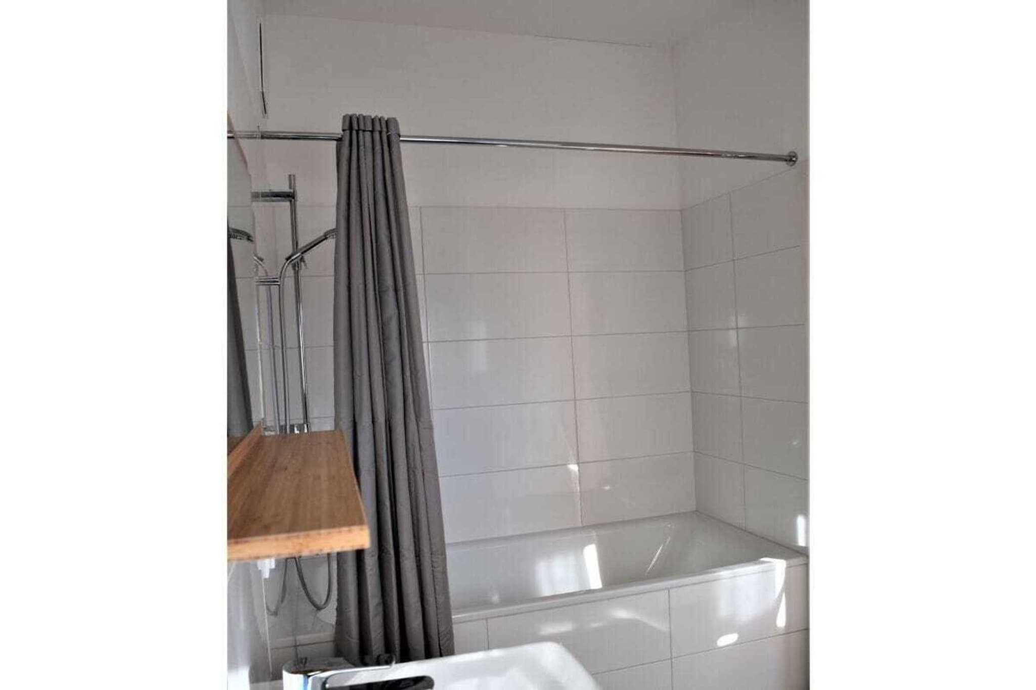 324084-Bathroom