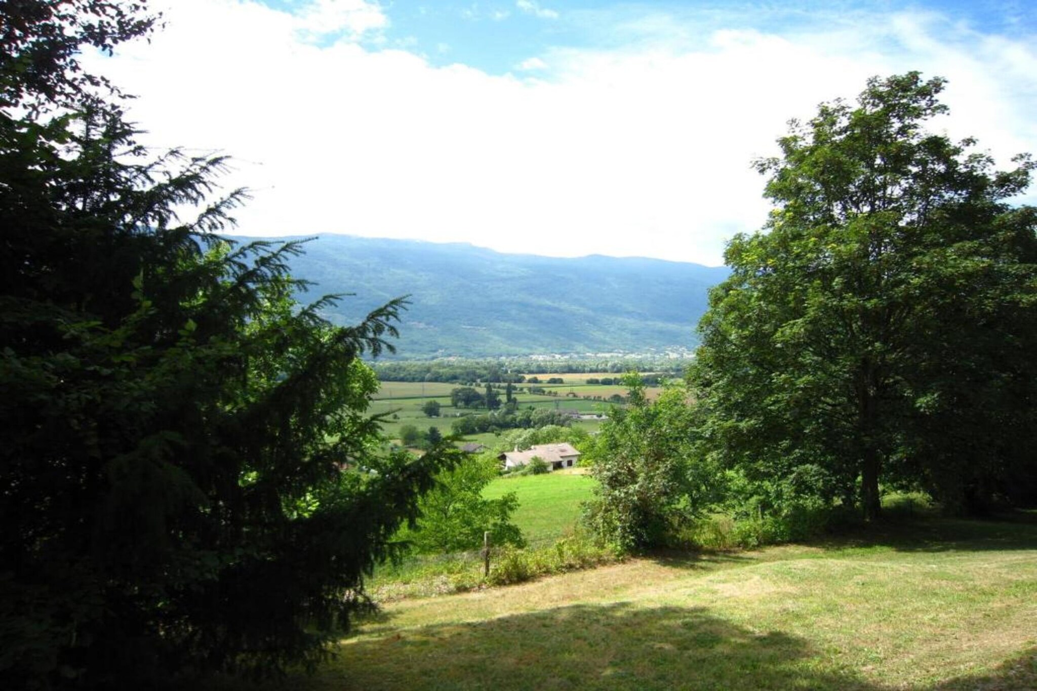 Le Chalet-Uitzicht zomer