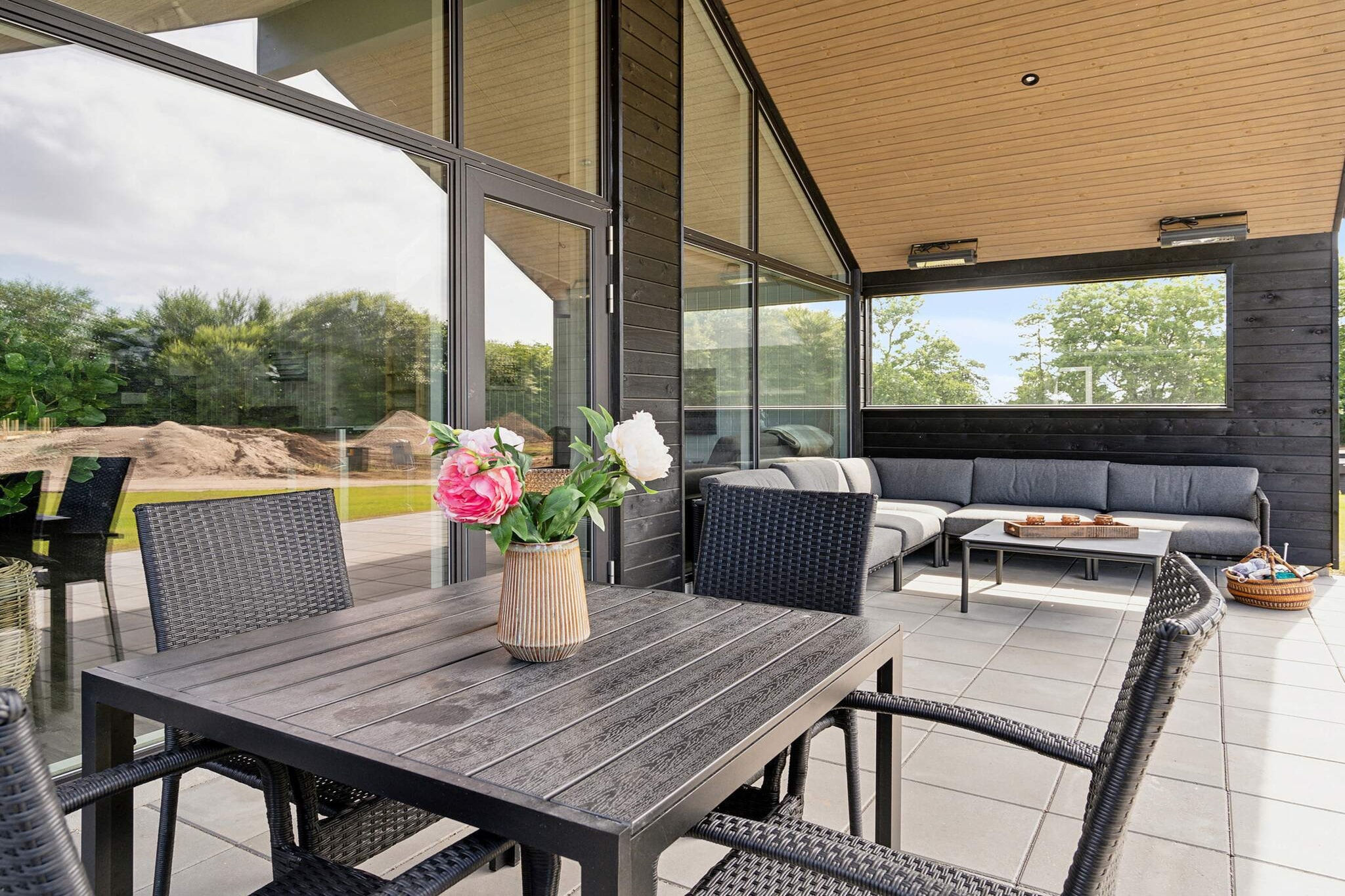 Großzügiges Ferienhaus in Strandnähe