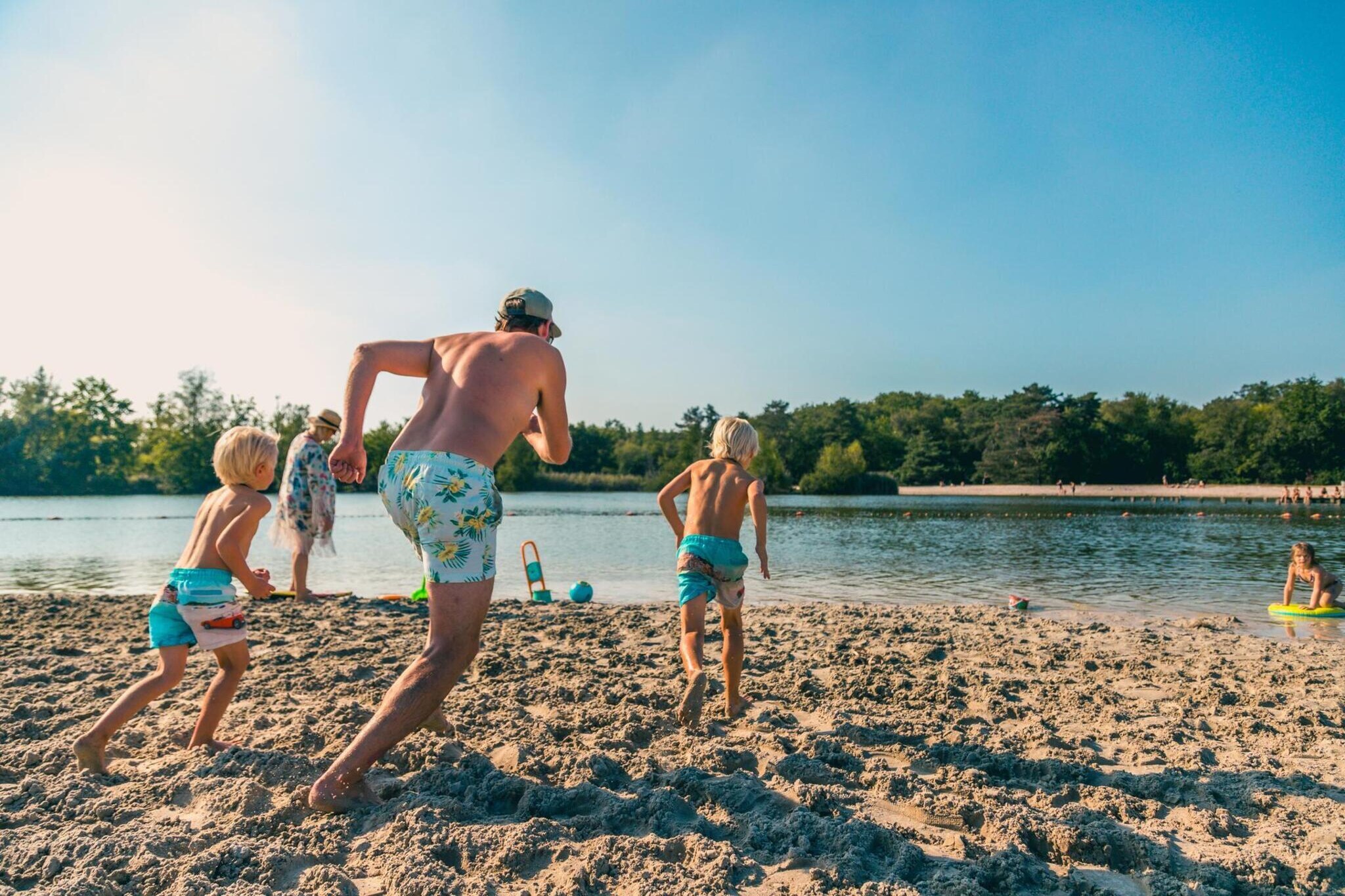 Lodge tent 4 - Gebieden zomer 1km