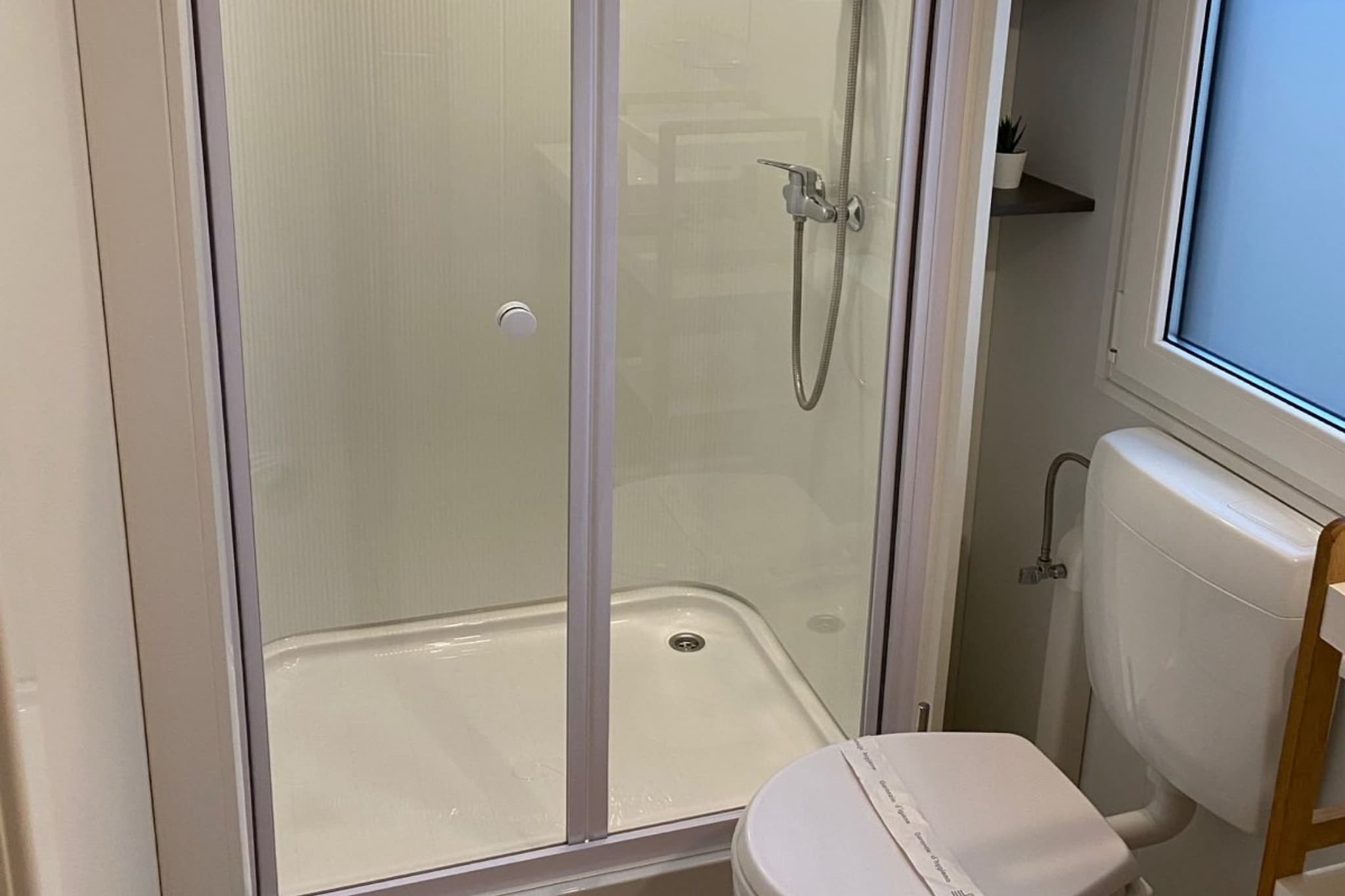 Oliva Mobile Home Camping Park Soline - Two bedroom mobile home with Terrace-Badezimmer