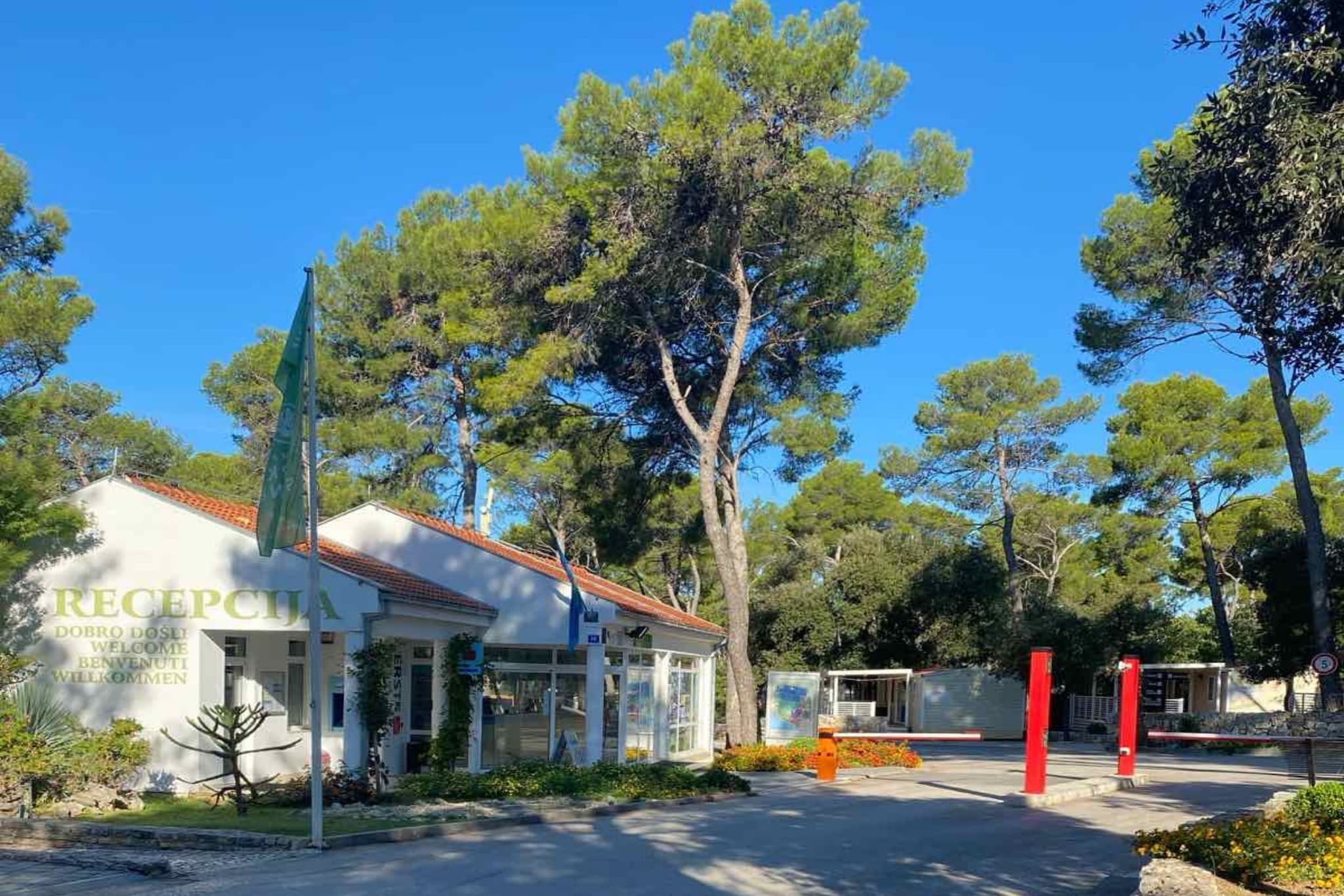 Oliva Mobile Home Camping Park Soline - Two bedroom mobile home with Terrace-Ambiente