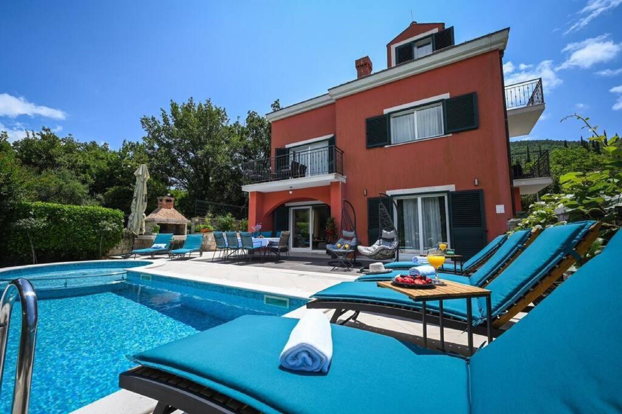 Villa Anita - Five Bedroom Villa with Swimming pool-Zwembad