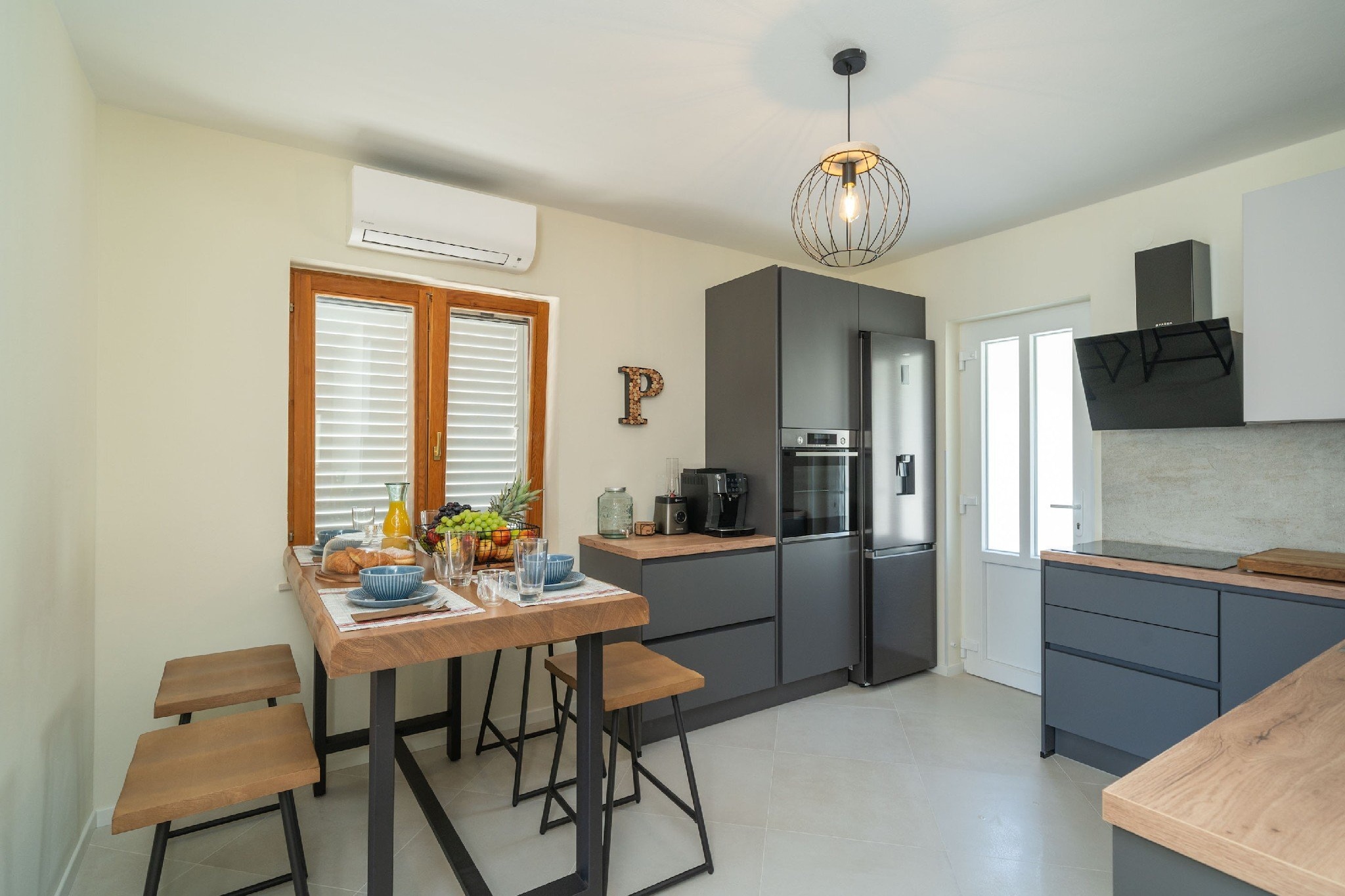 Villa Pero & Jele - Three Bedroom Villa with Terrace-Küche