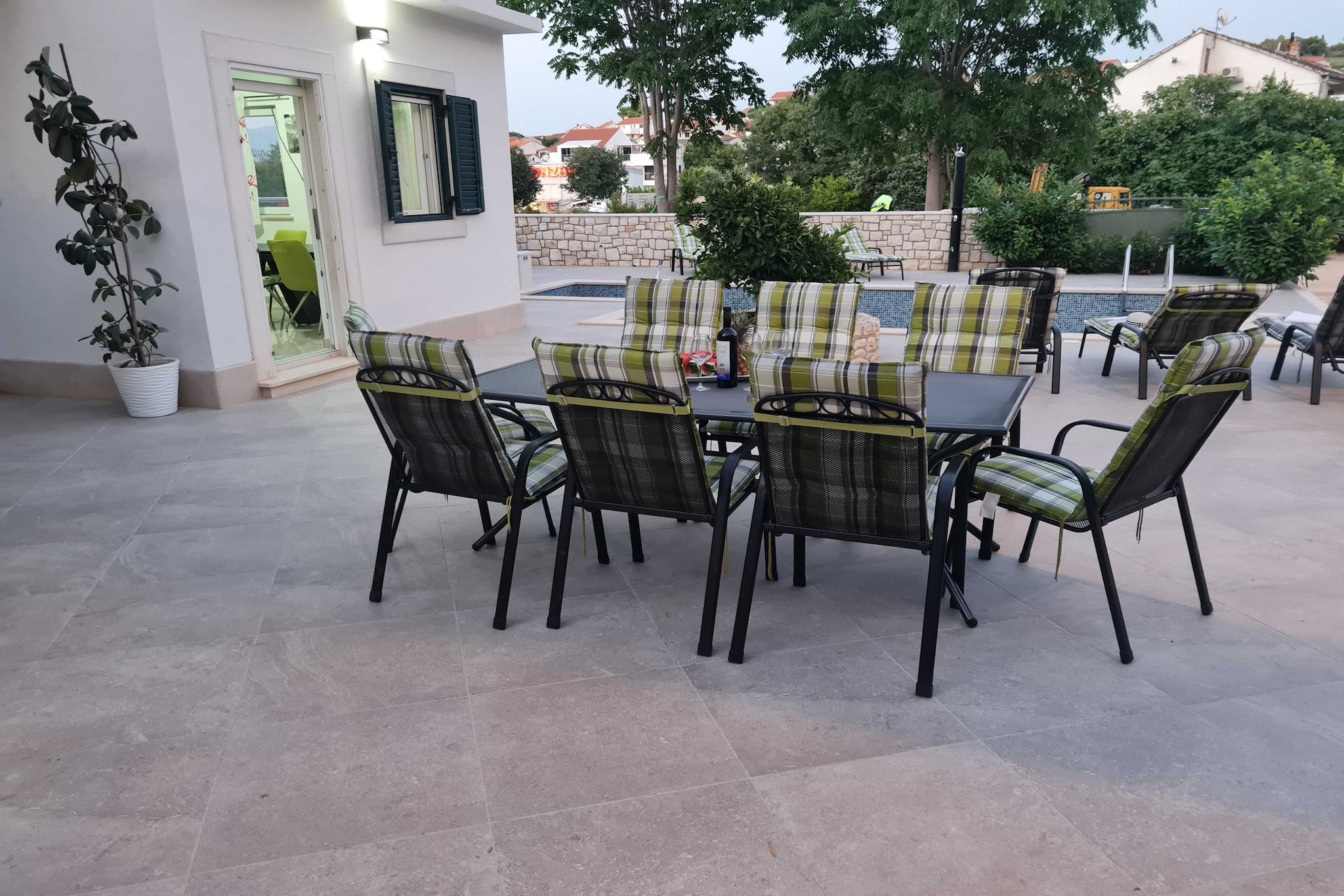 Luxury apartment Ani - Three Bedroom Apartment with terrace and Swimming pool-Zwembad