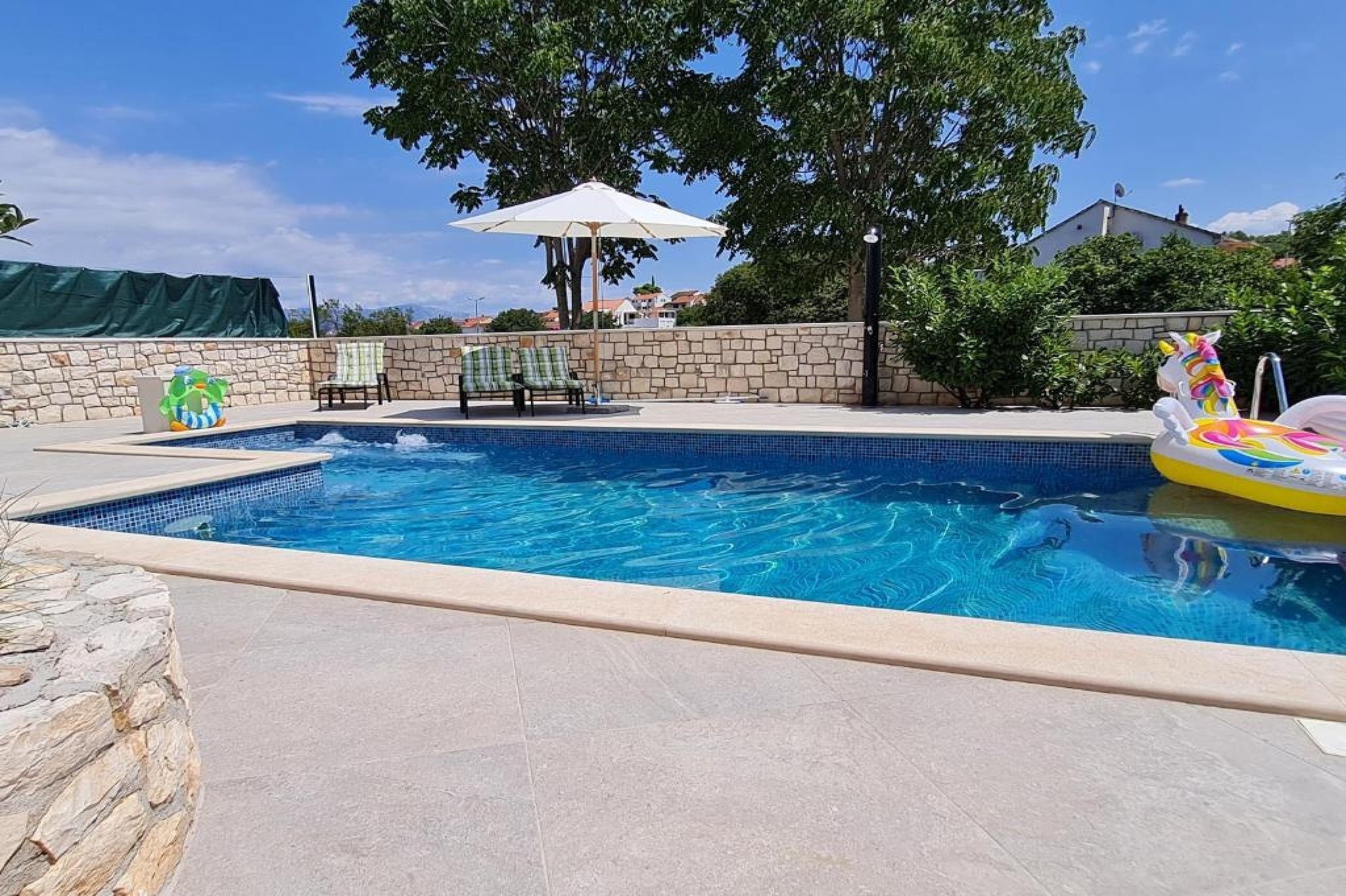 Luxury apartment Ani - Three Bedroom Apartment with terrace and Swimming pool-Zwembad