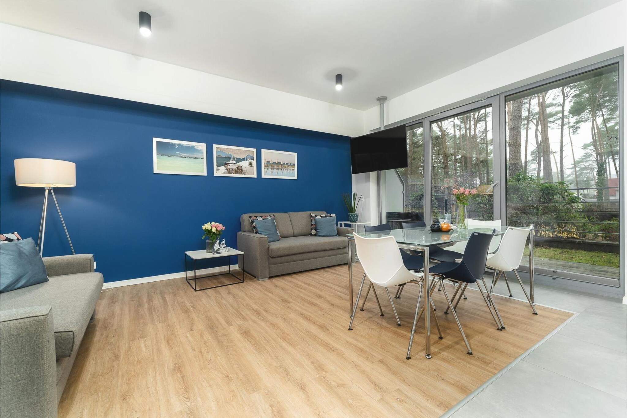 Comfortable apartment close to a sandy beach