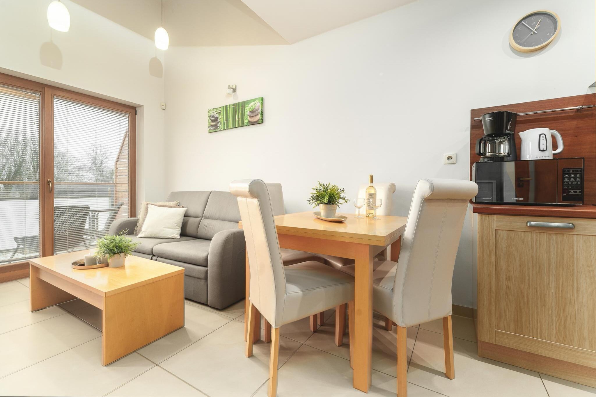 Intimate apartment building in the center of the resort, close to the beach and all the attractions of the town.
The apartment is 2-level and occupies the second and third floors of the building. On the lower level there is a spacious living room with a sofa, TV and a table. The living room is connected to a well-equipped kitchen. Downstairs there is also a bathroom with a shower. The upper level is a spacious, 3-person bedroom. There is a large balcony with a set of garden furniture. Central heating. Wireless internet is available. Guests are provided with a parking space.
The price of the stay includes: electricity and water consumption, internet, parking. Baby cot and highchair on request.
Rewal is a holiday resort in the West Pomeranian Voivodeship. It is located on the shores of the Baltic Sea and is the center of the picturesque Rewal Coast. Rewal offers tourists a clean beach and a guarded bathing area. There is also a fishing base here, perfect as a background for souvenir photos. When you are near the beach, you must see the symbol of the town. These are the mighty Rewal Whales standing on the promenade by the coast and the viewing platform. Children will be delighted with a visit to the Whale Park. In worse weather, an ideal option is a trip to one of several public indoor pools. The pride of the town is the renovated narrow-gauge railway, which can be used for a charming trip to neighboring resorts.