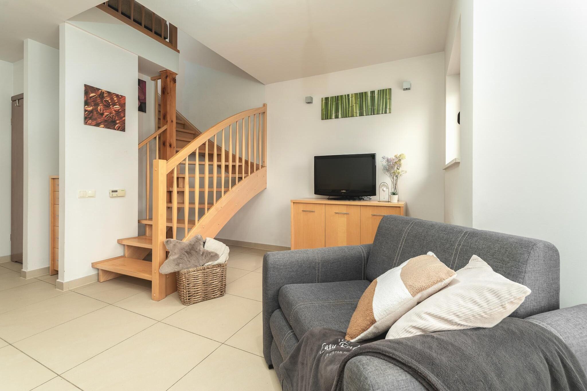 Apartament 2-poziomowy Bałtycka Rewal-Salon
