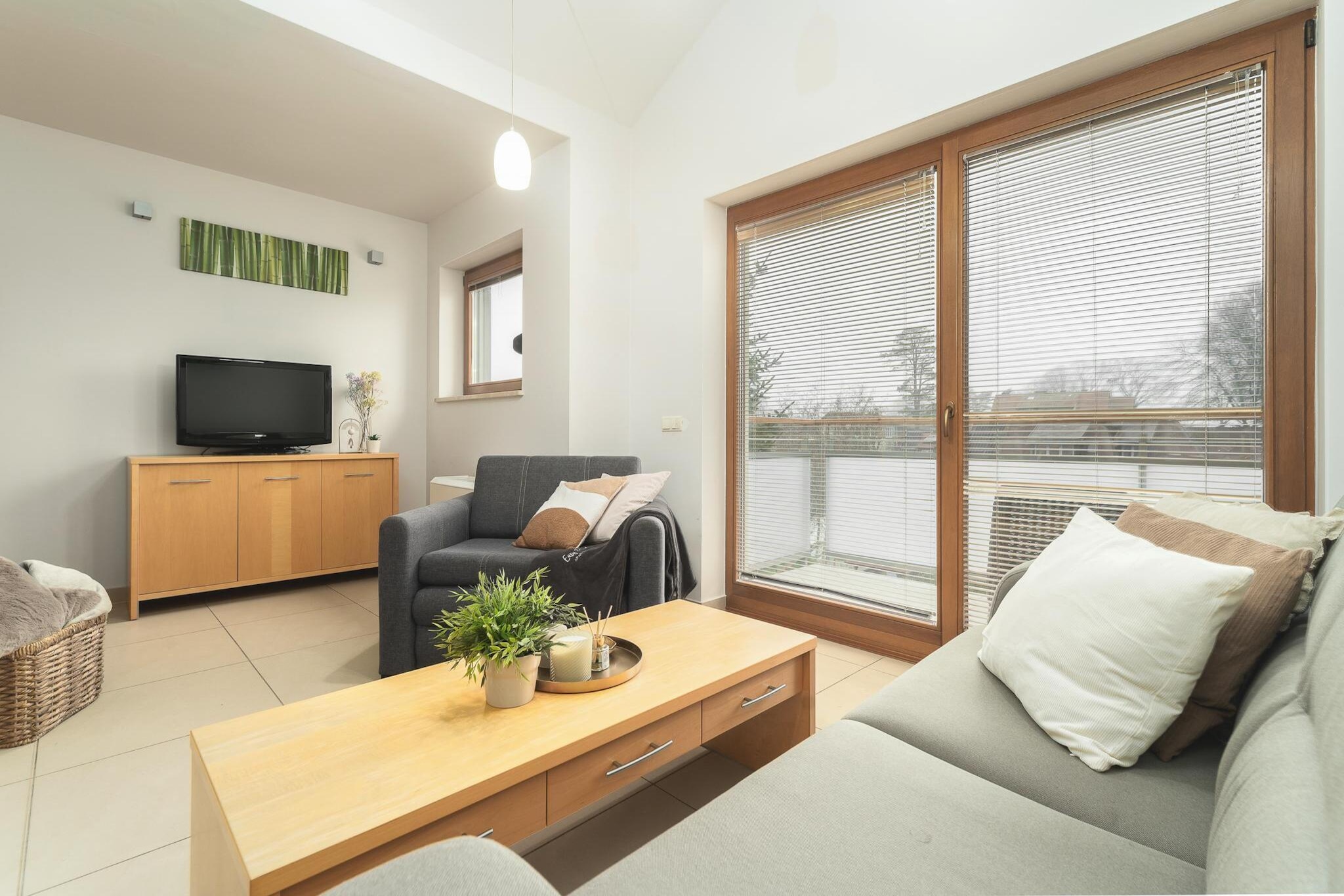 Apartament 2-poziomowy Bałtycka Rewal-Salon