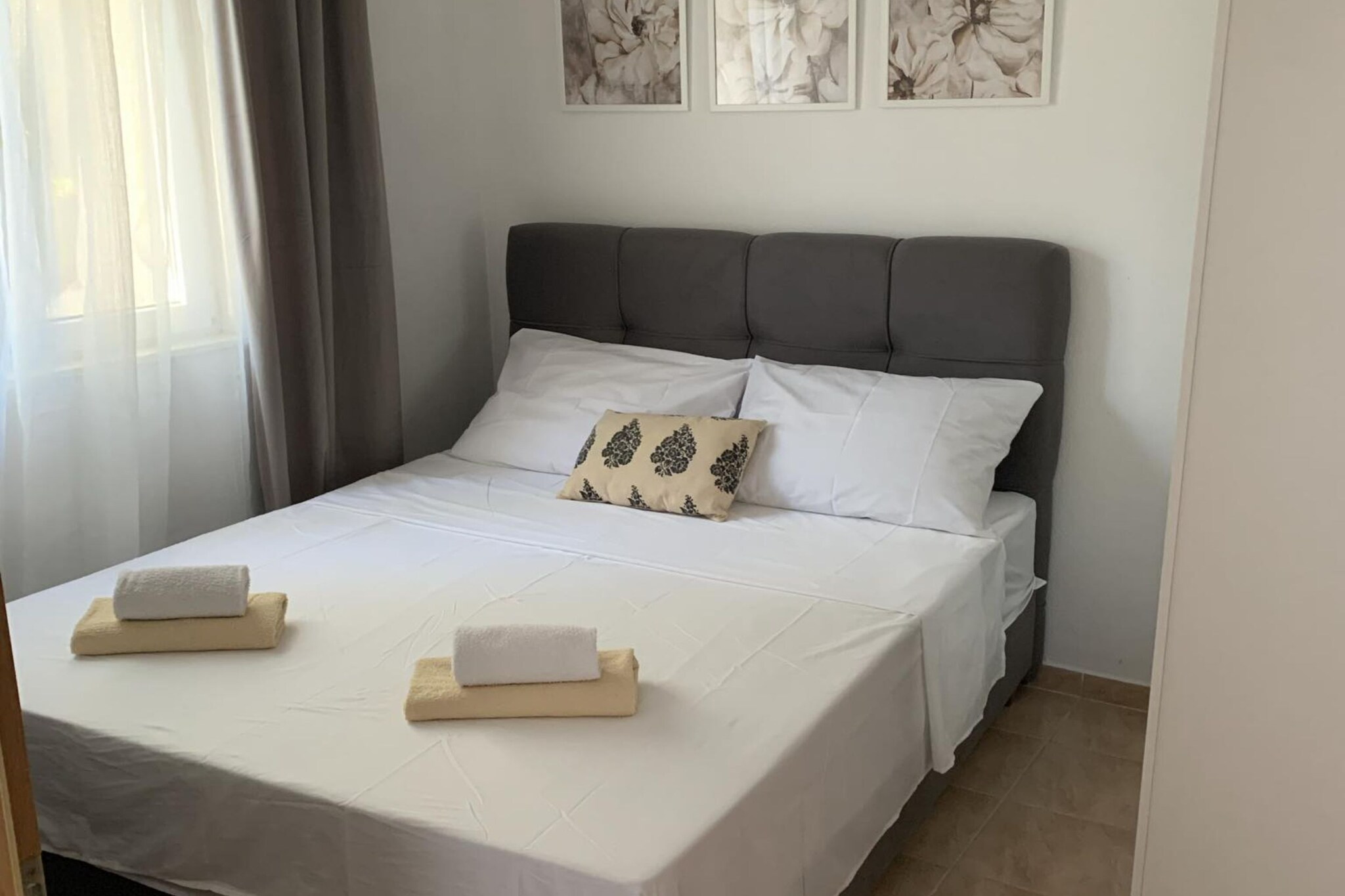 Apartments J&M 2 - One Bedroom Apartment with Terrace