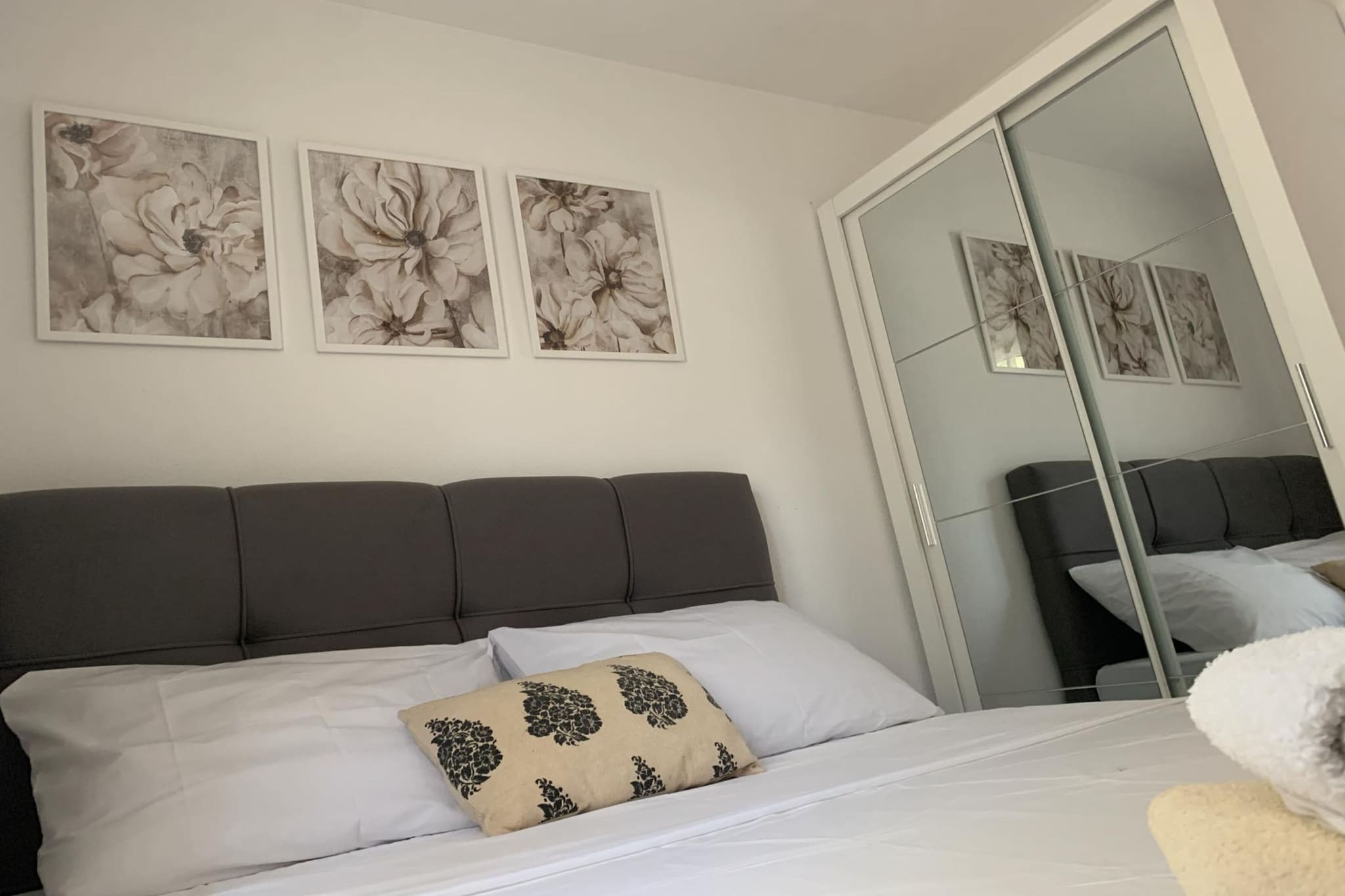 Apartments J&M 2 - One Bedroom Apartment with Terrace-Bedroom