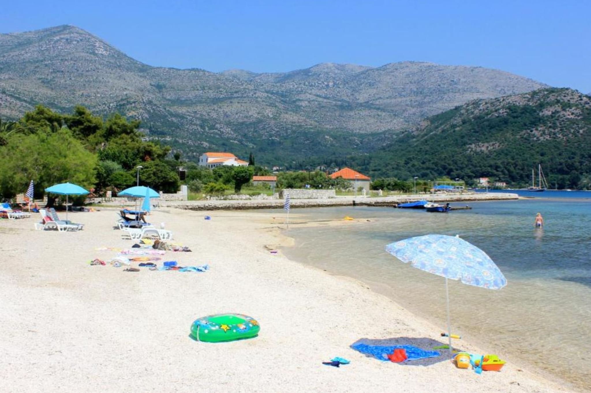 Apartment Gabrijela - One Bedroom Apartment with Sea View